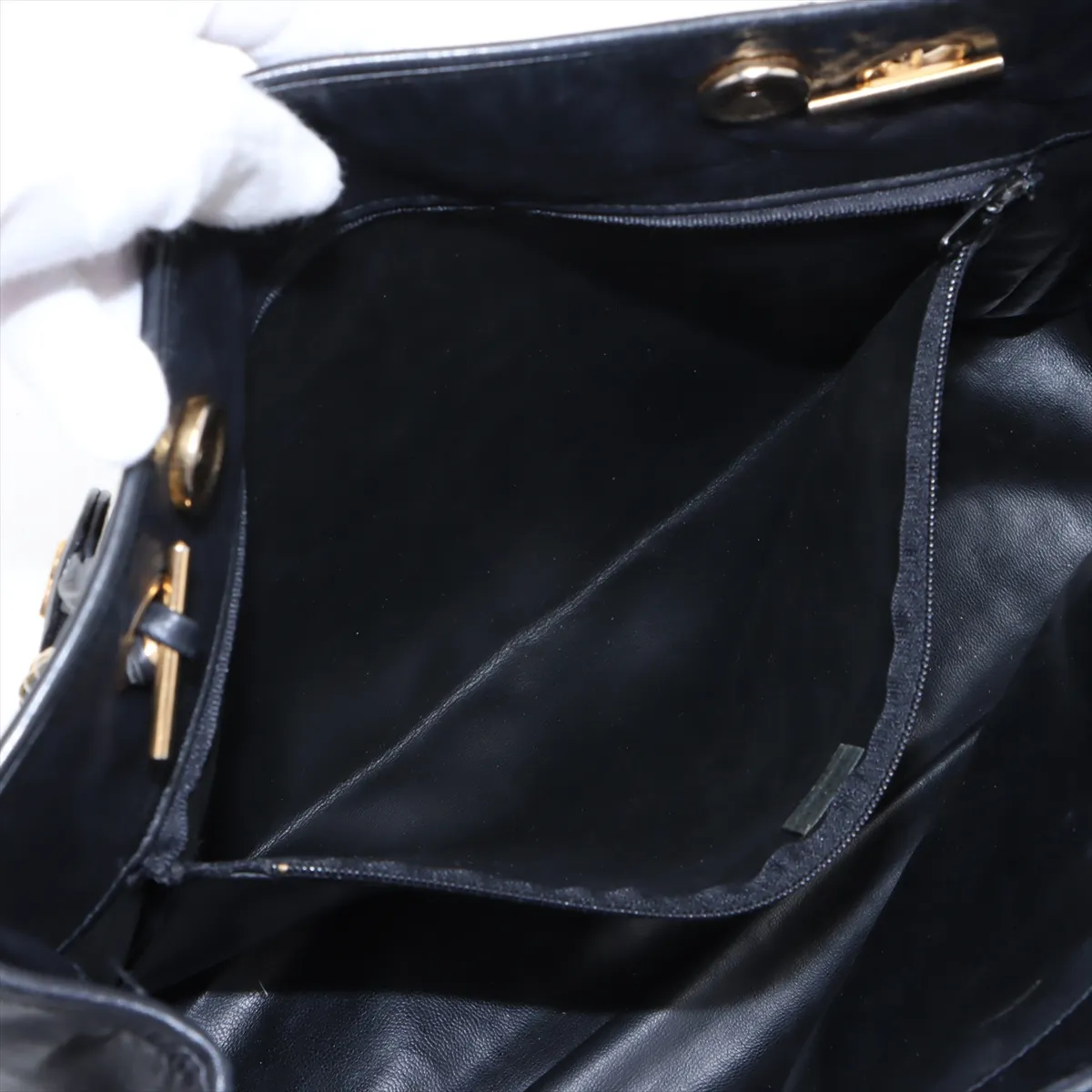 Matelasse Leather Chain Tote Bag Black Gold Hardware 0284365 Series 0 No Strap Leather — view 8