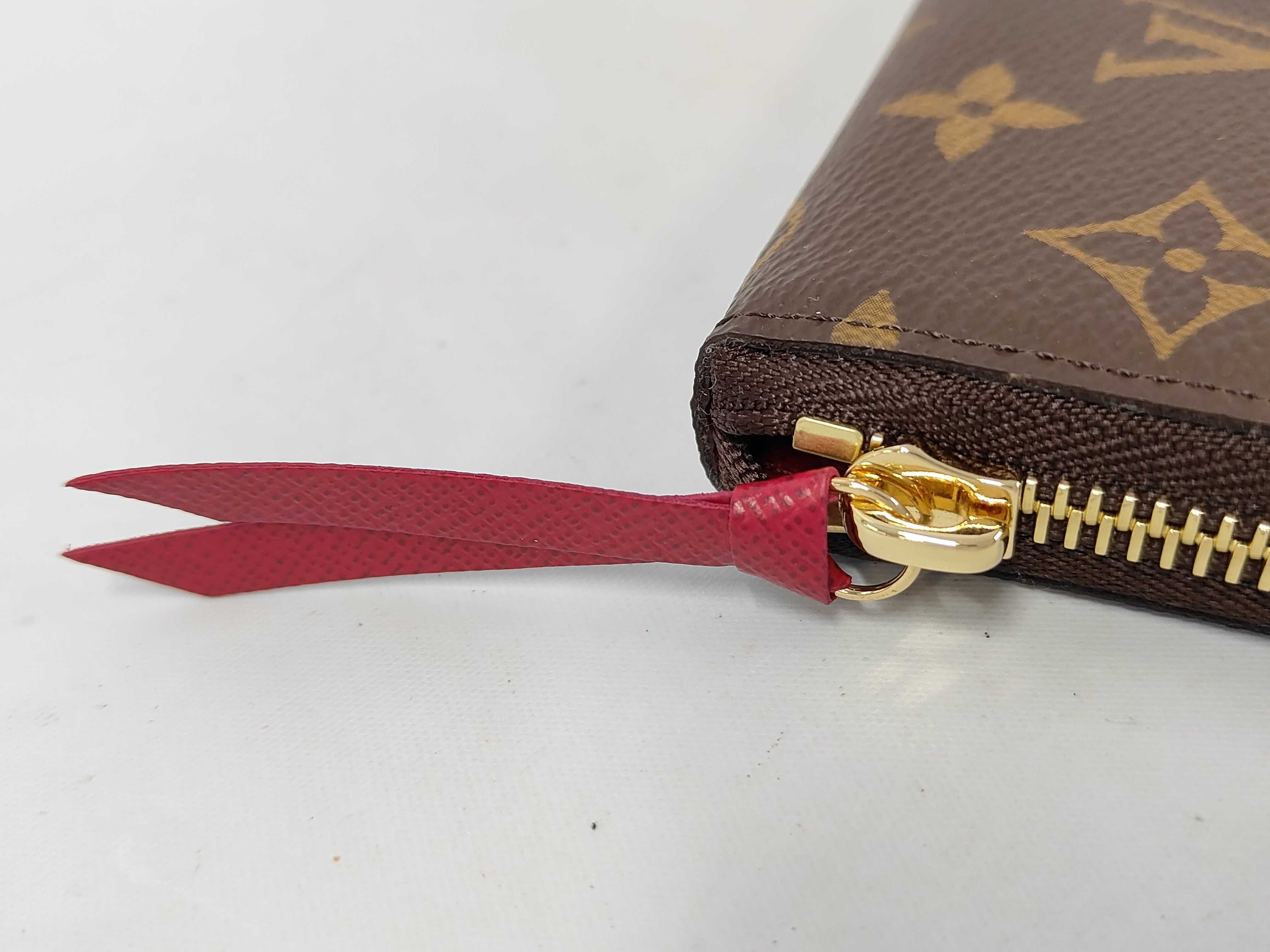 Monogram M60742 Portefeuille Clemence Fuchsia Wallet — view 7