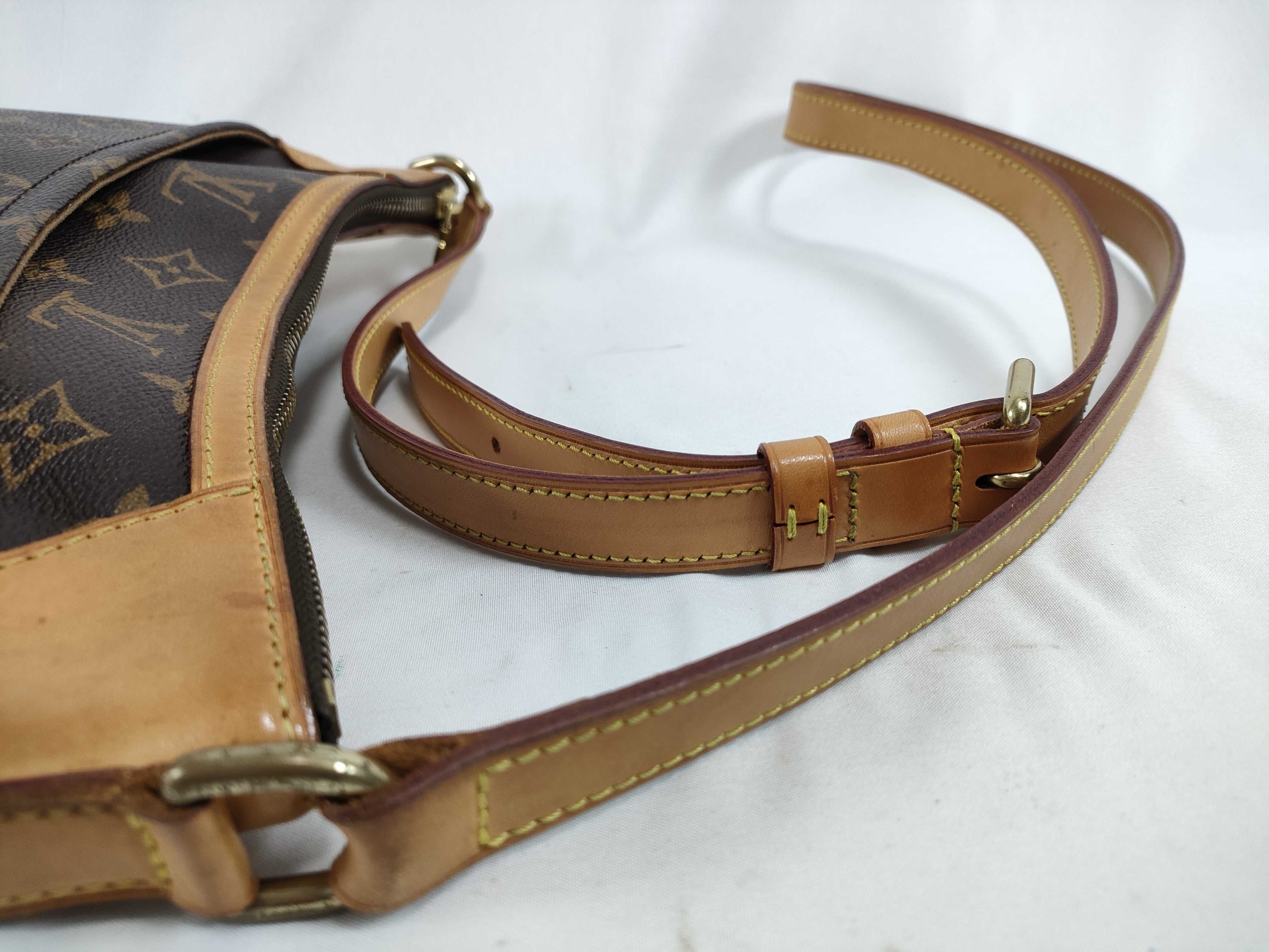 Monogram Odeon MM M56389 VI4058 Brown Shoulder Bag — view 3