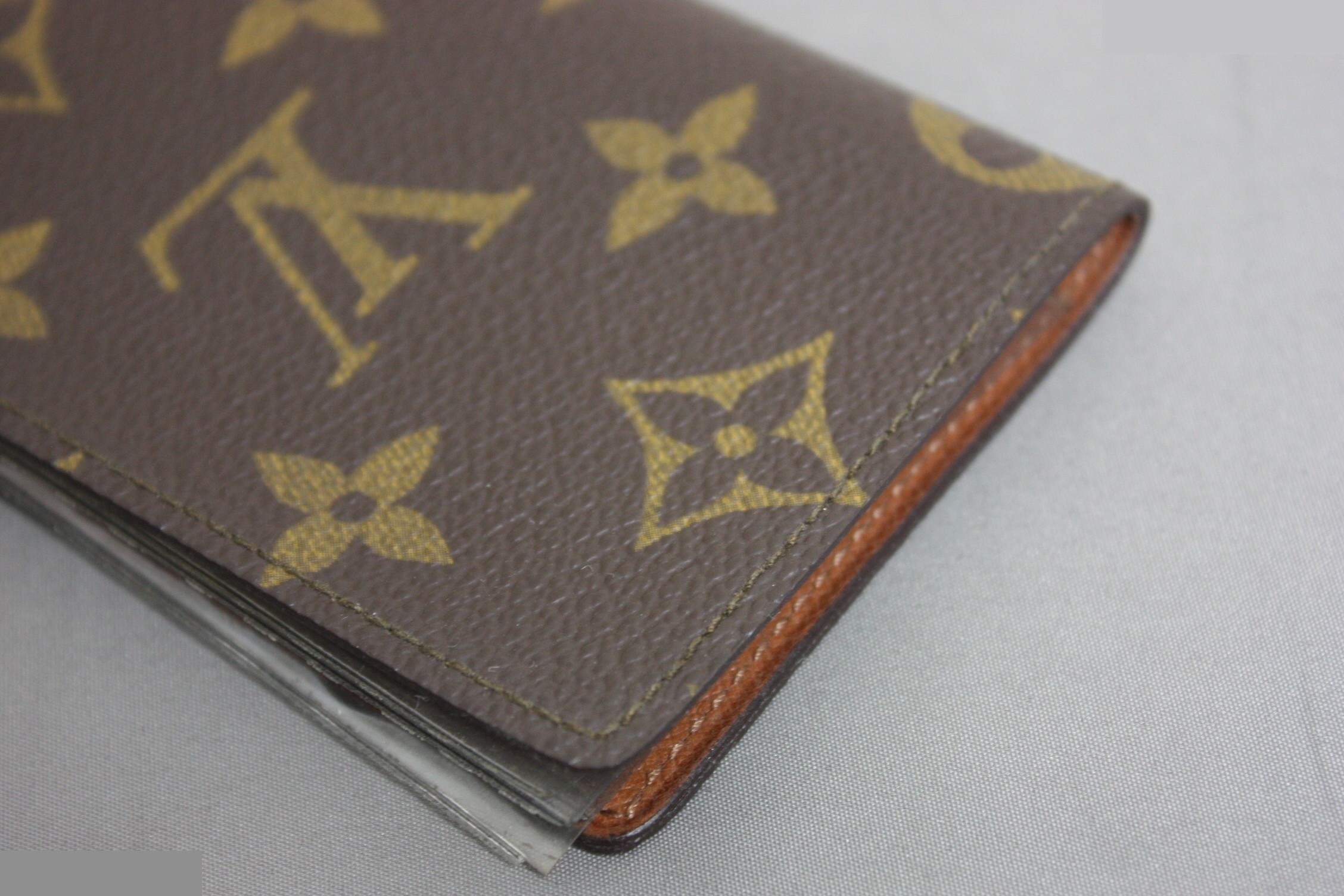 Card case — view 5