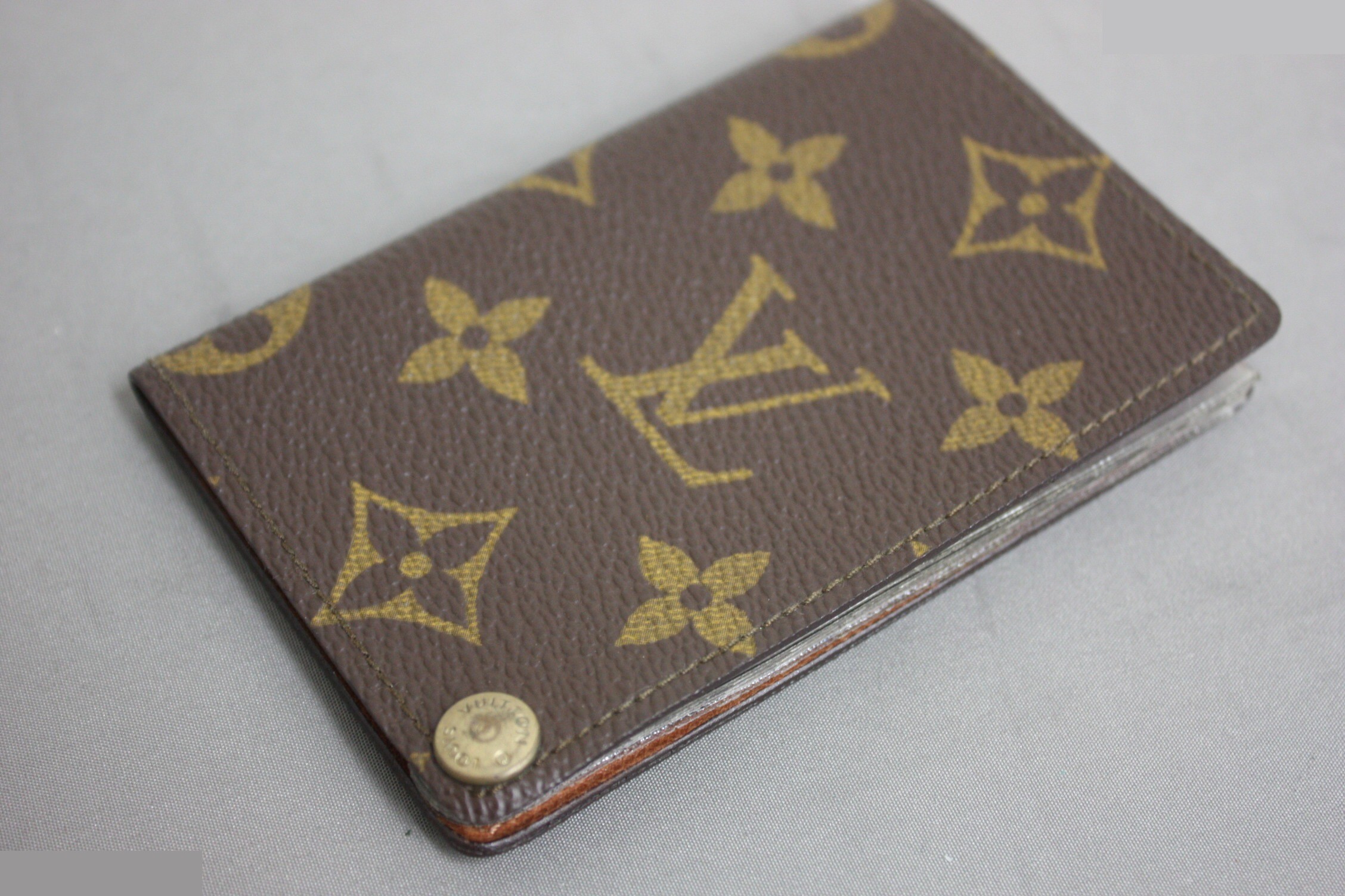 Card case — view 8