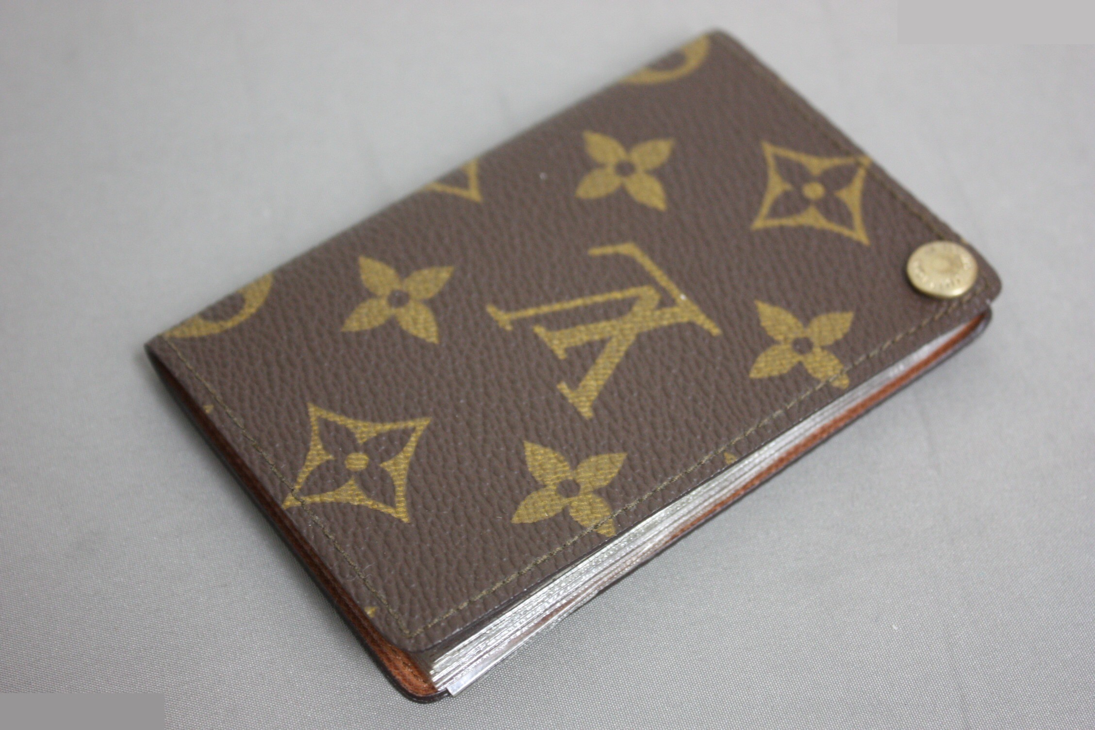 Card case — view 10