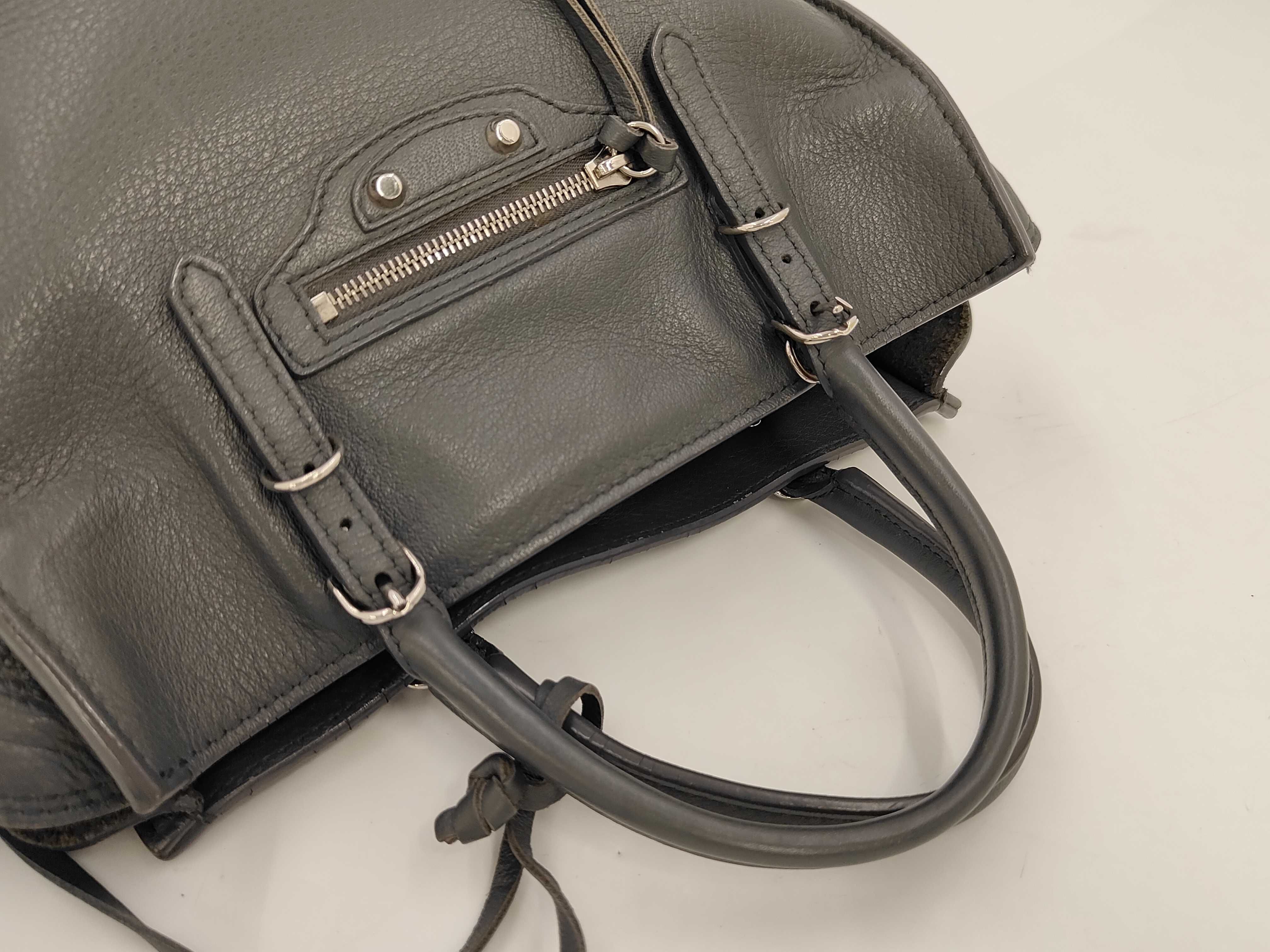 2-way Leather Gray Handbag Mini Paper Handbag — view 3