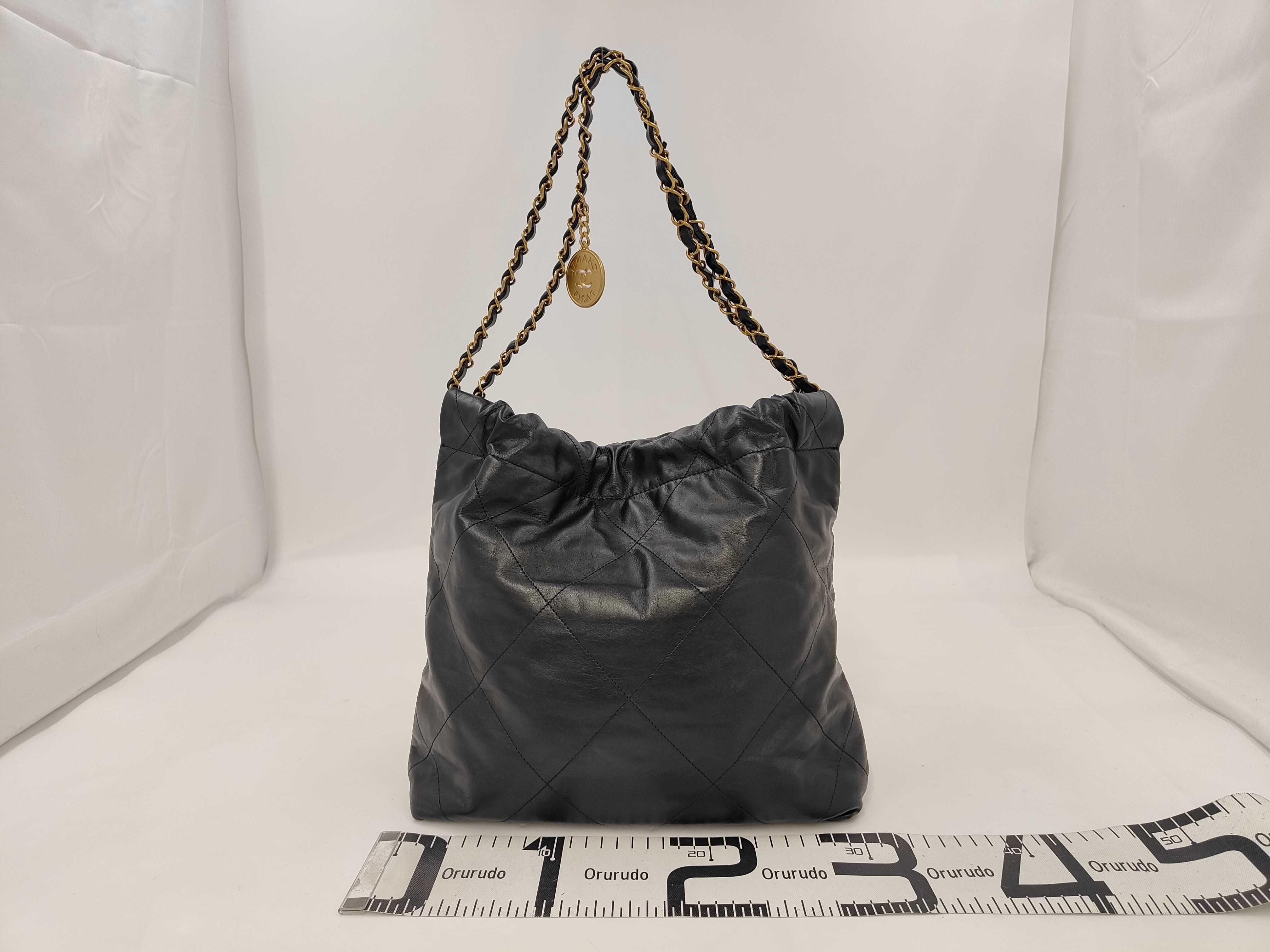 Chanel22 Handbag Medium Black Shiny Calfskin Random AS3264 Pouch Shoulder Bag — view 2