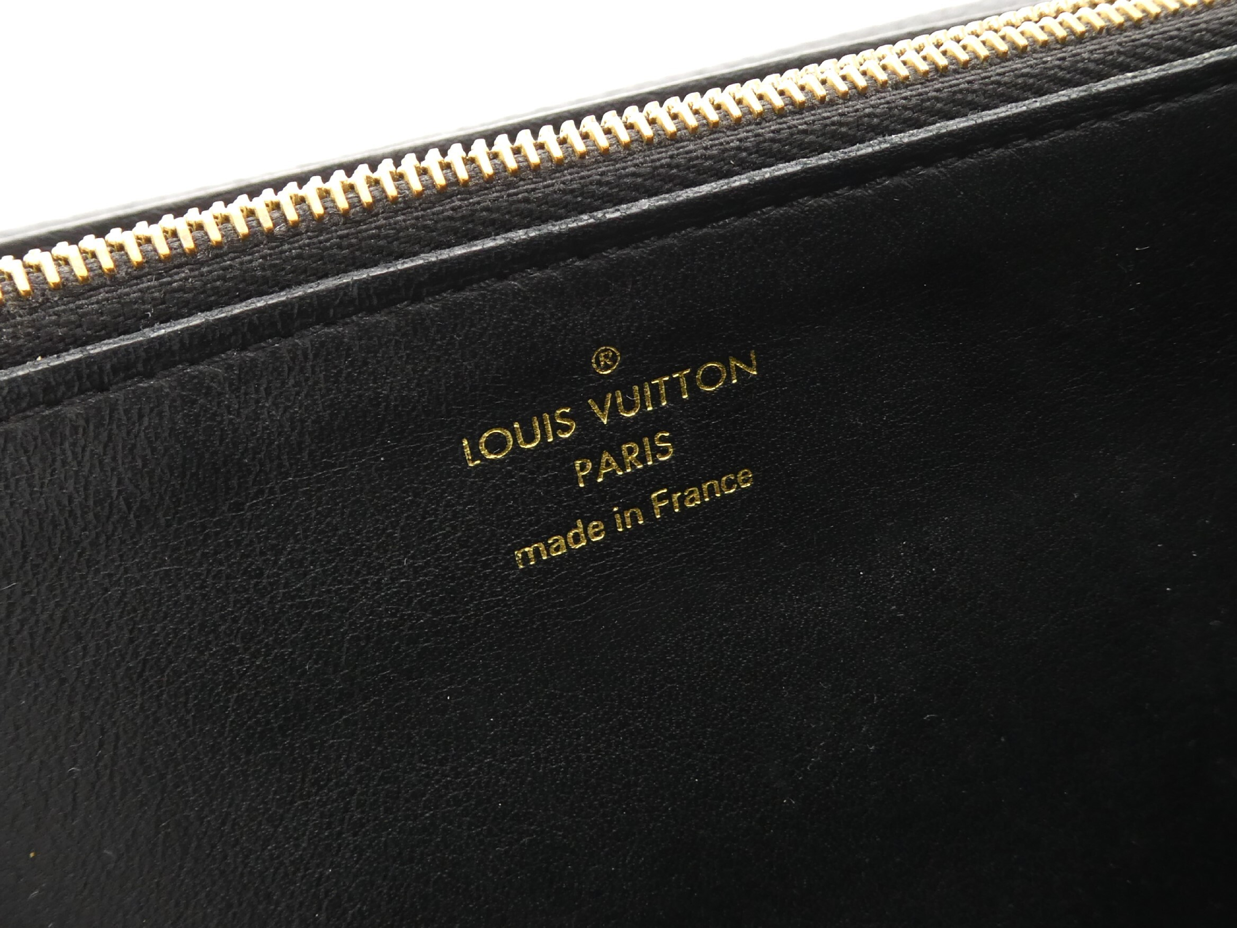 Portefeuille Capucines Studded Wallet — view 8