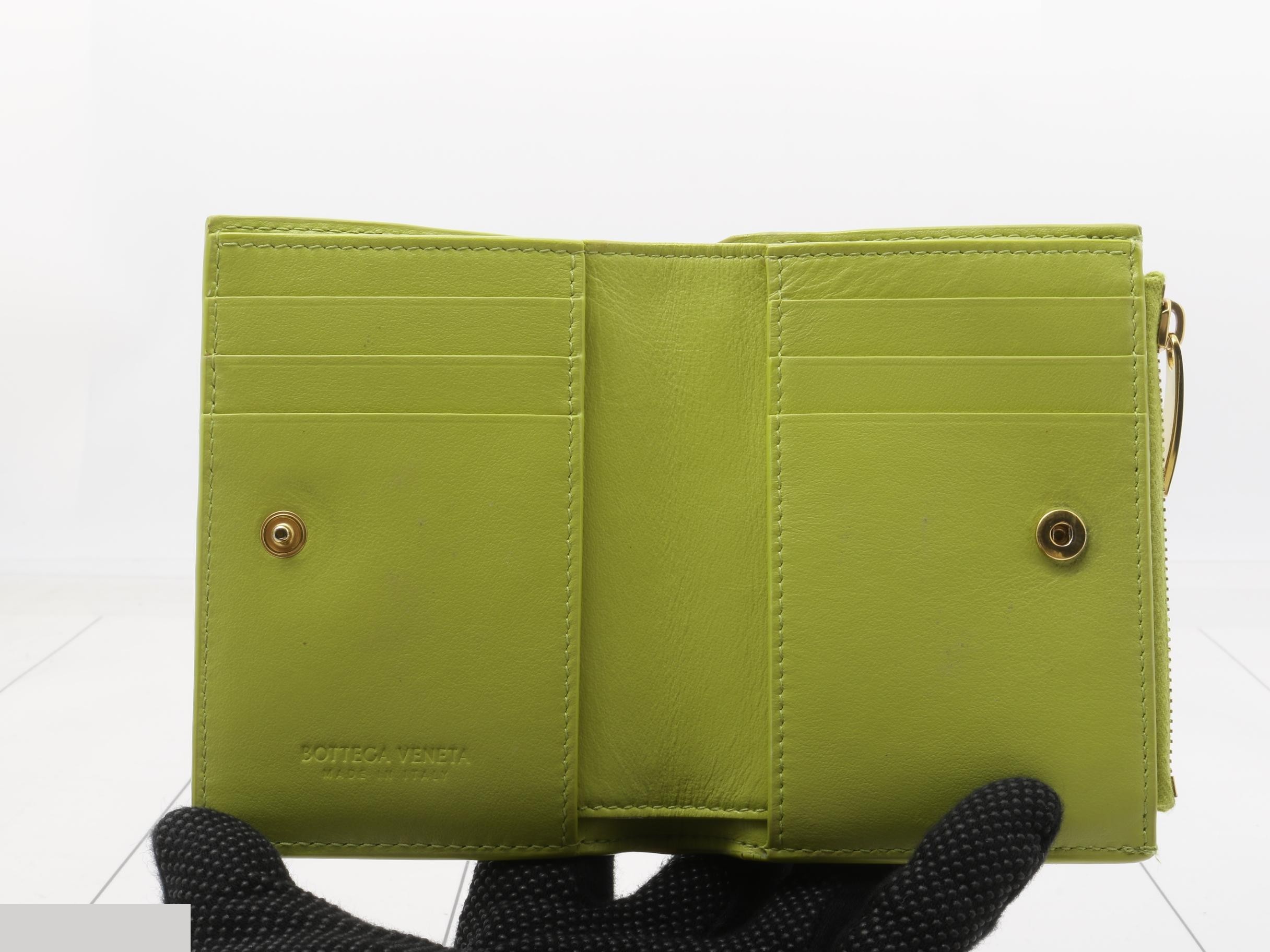 folding wallet — view 4