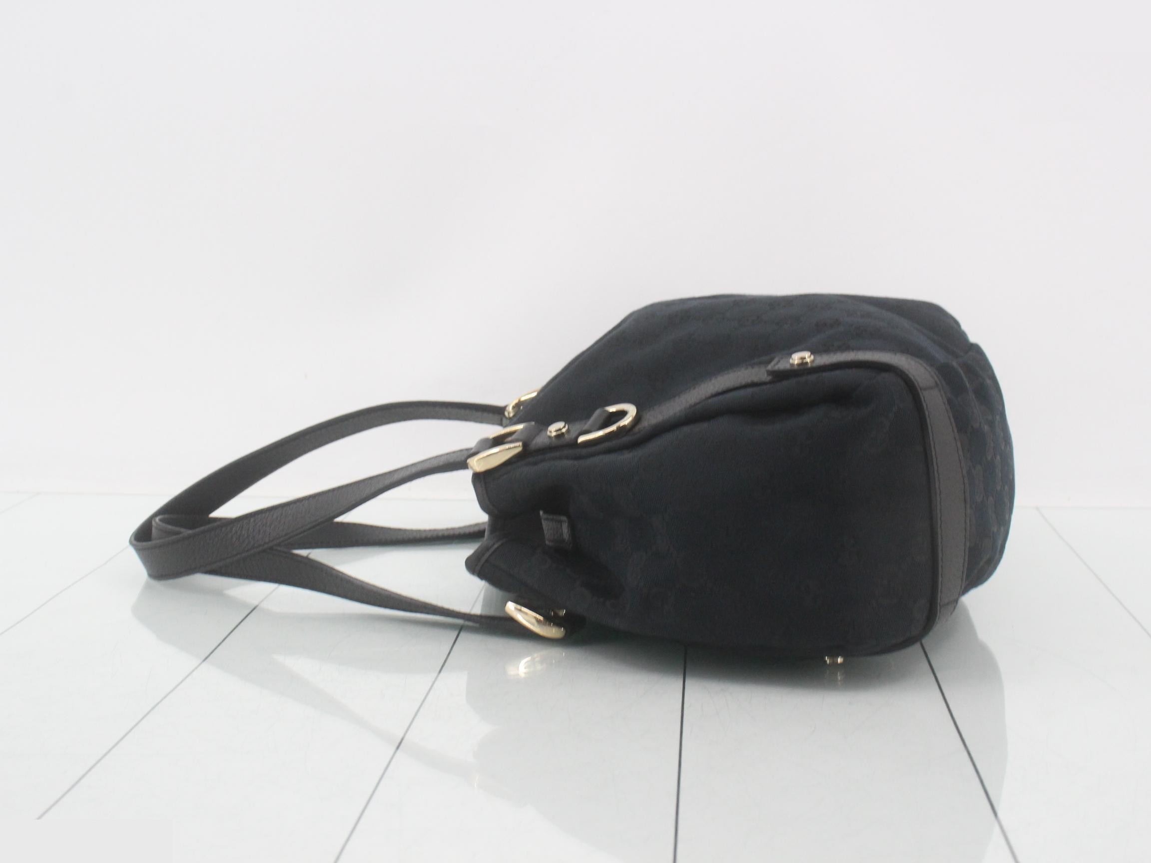 GG Canvas Abby Shoulder Bag — view 4