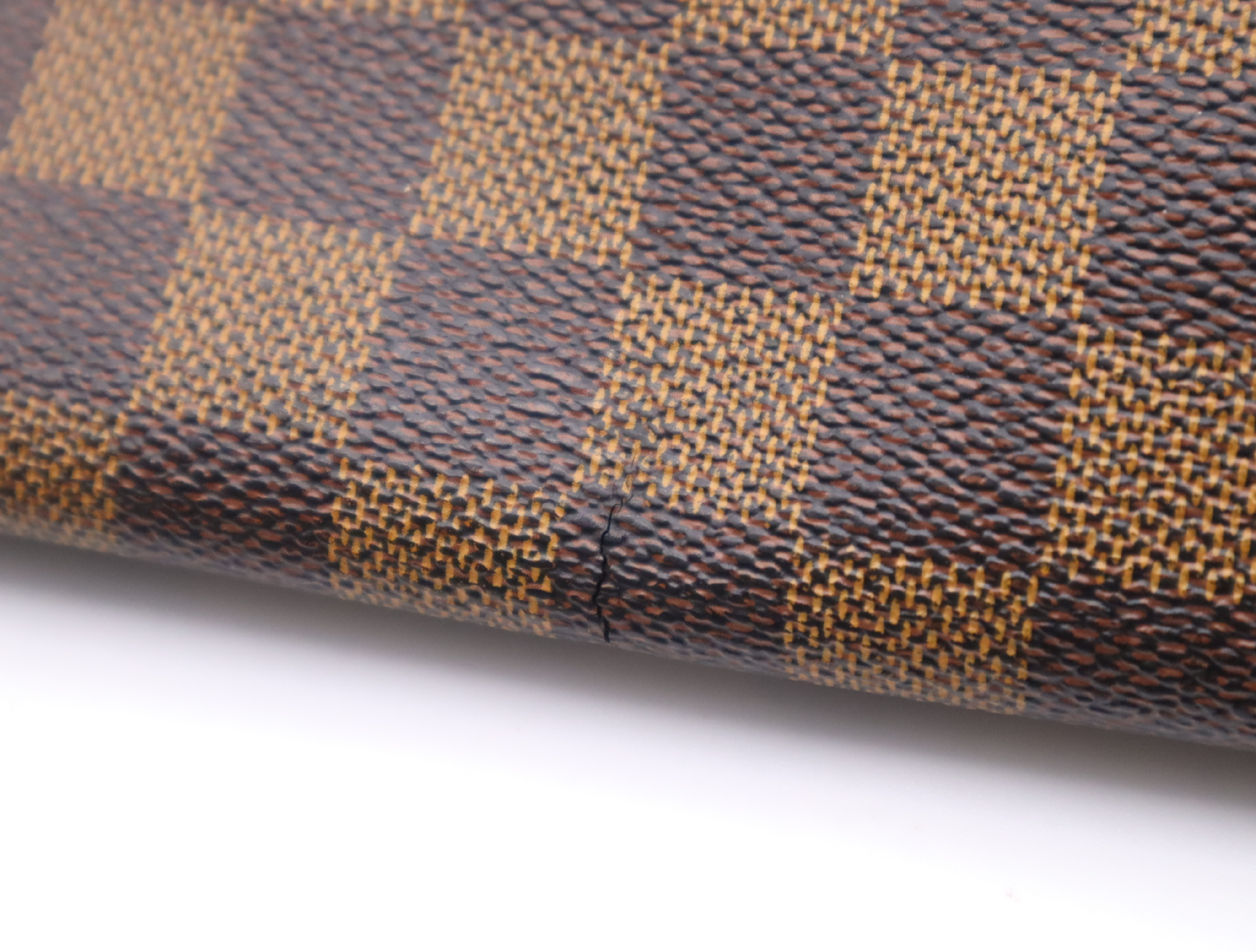 N51211 Damier Brooklyn MM Shoulder Bag — view 11