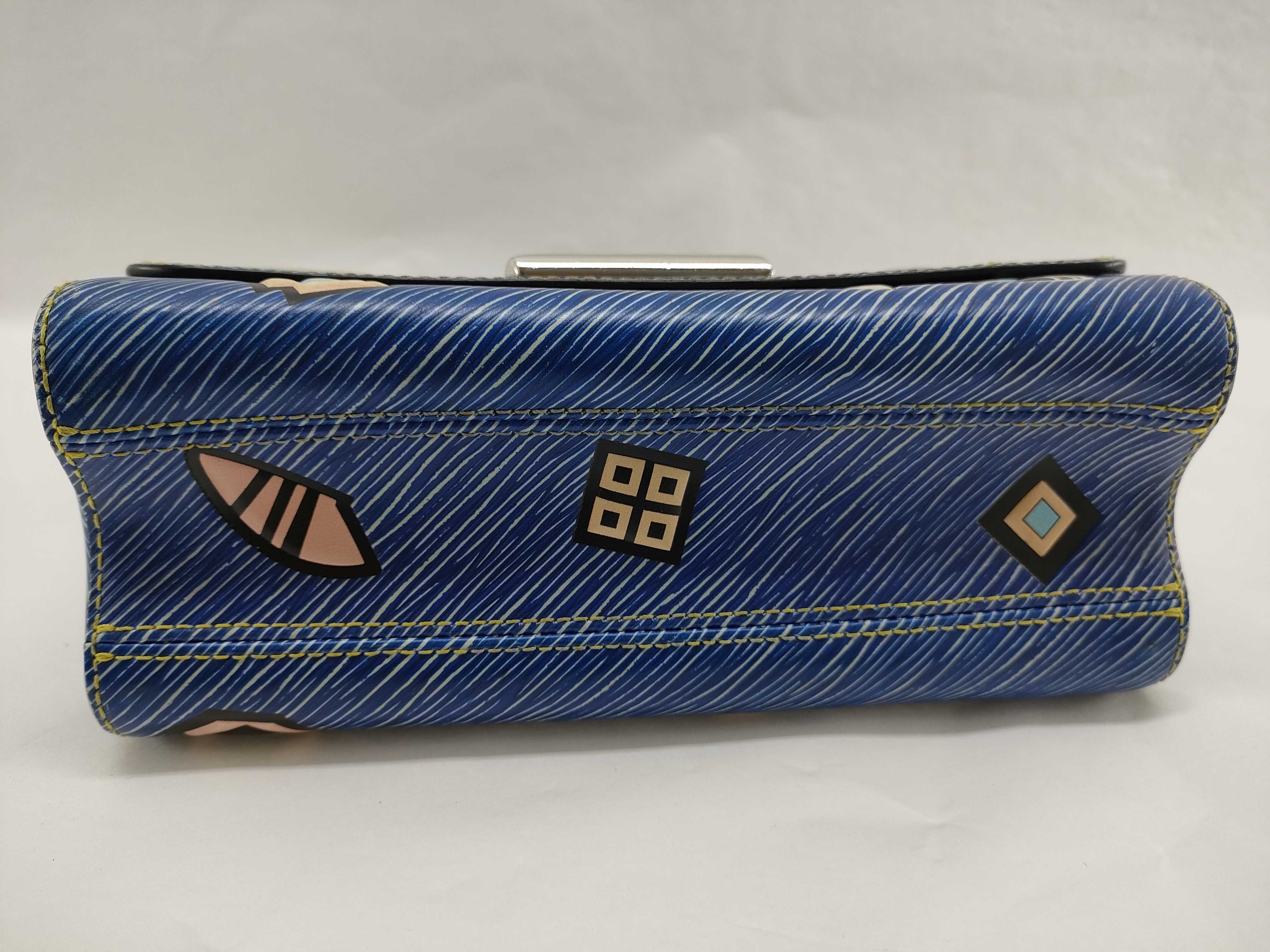 Twist Shoulder Bag — view 7