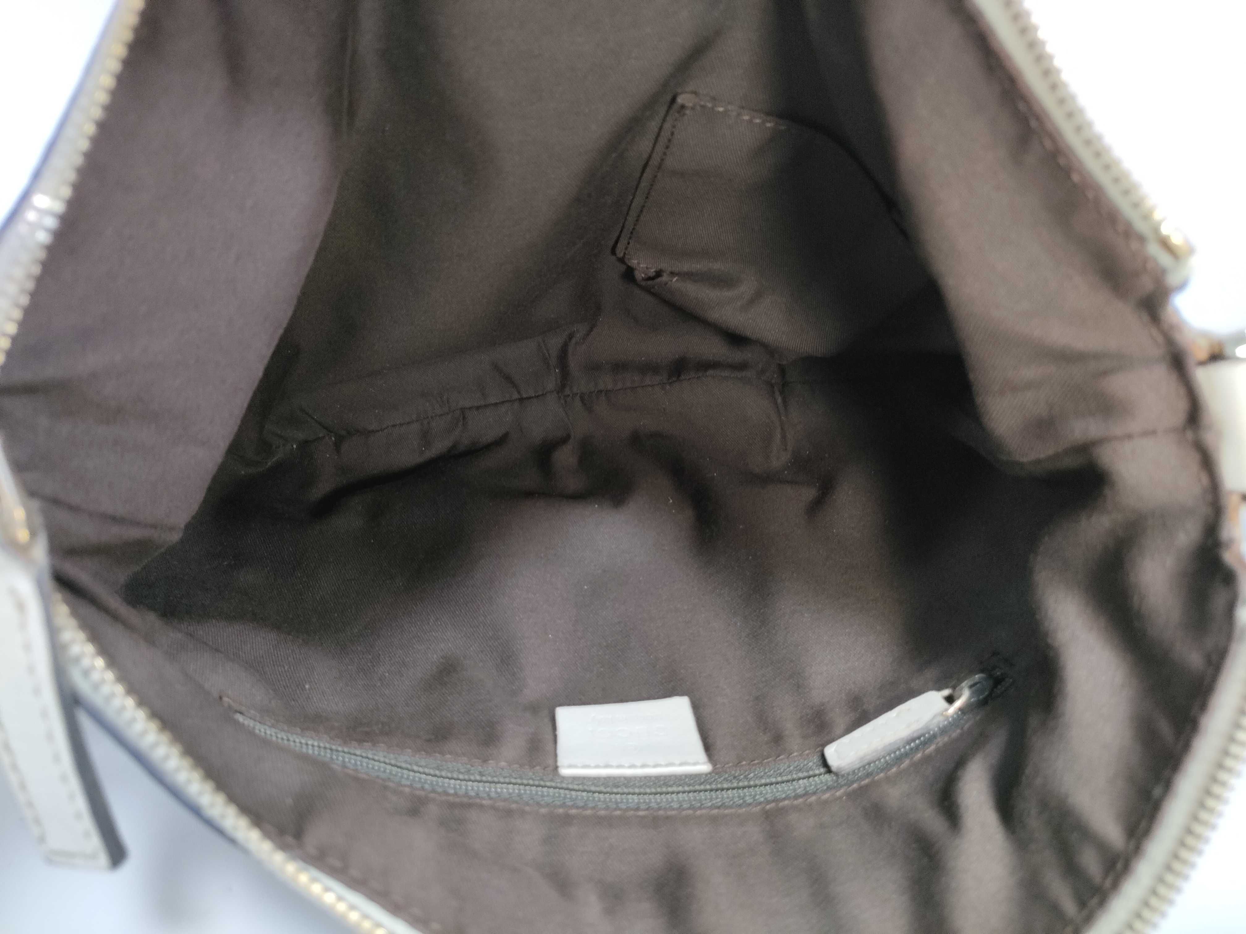GG Canvas Shoulder Bag 203257 — view 15