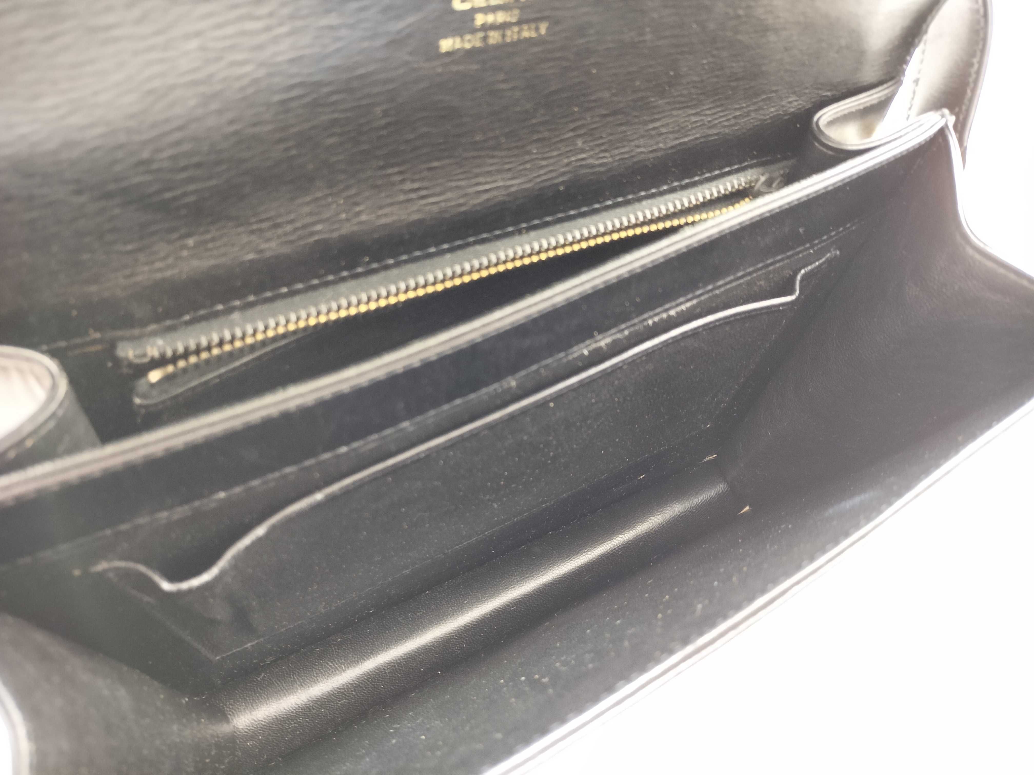 carriage shoulder leather black shoulder bag — view 11
