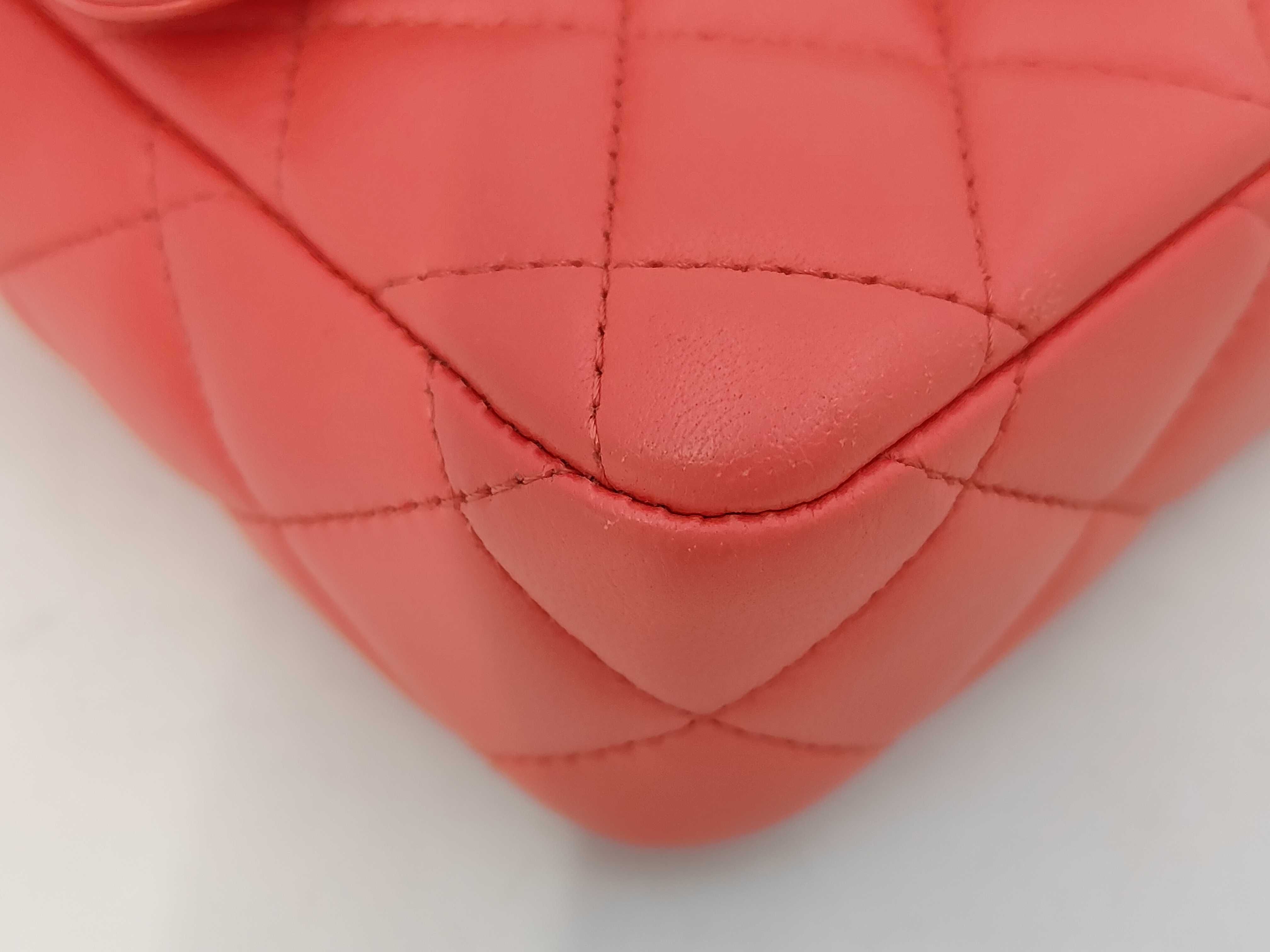 Shoulder Bag Mini Matelassé Random Number Shoulder Bag — view 3