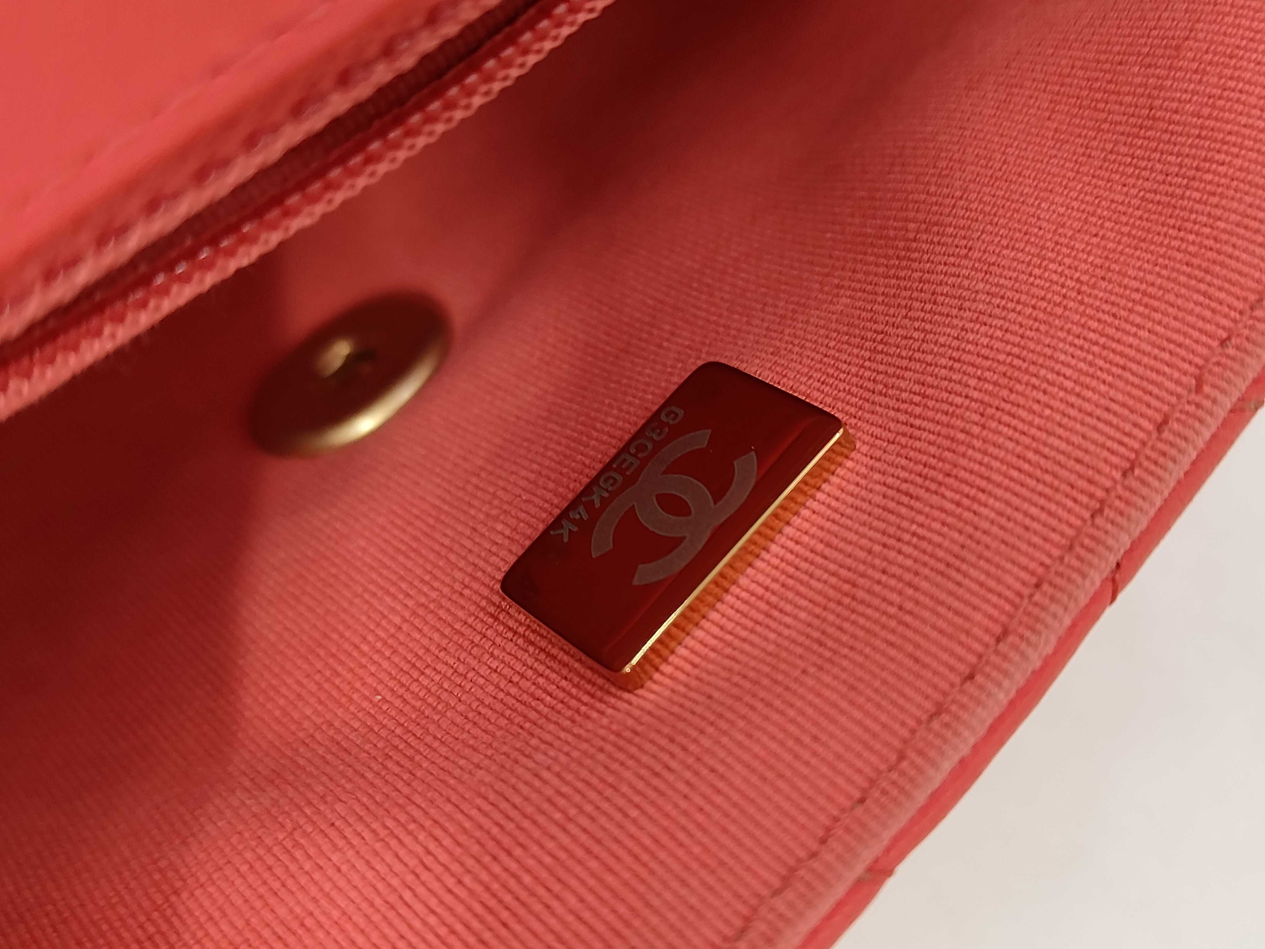 Shoulder Bag Mini Matelassé Random Number Shoulder Bag — view 10