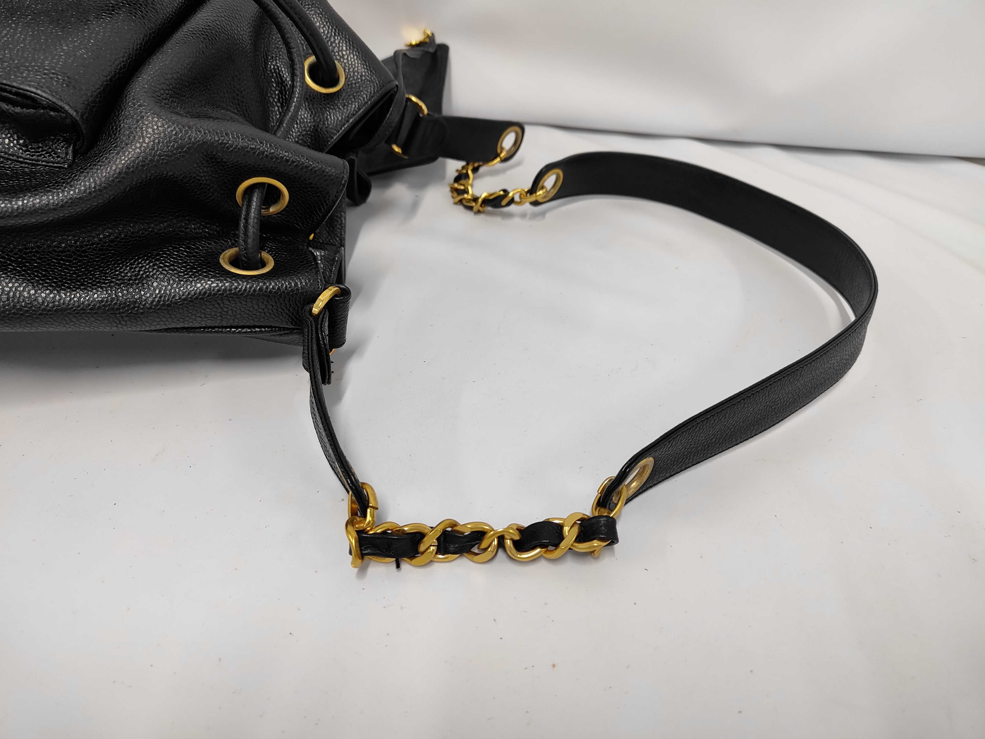 Vintage Drawstring Bag, Black Caviar Leather Shoulder Bag — view 5