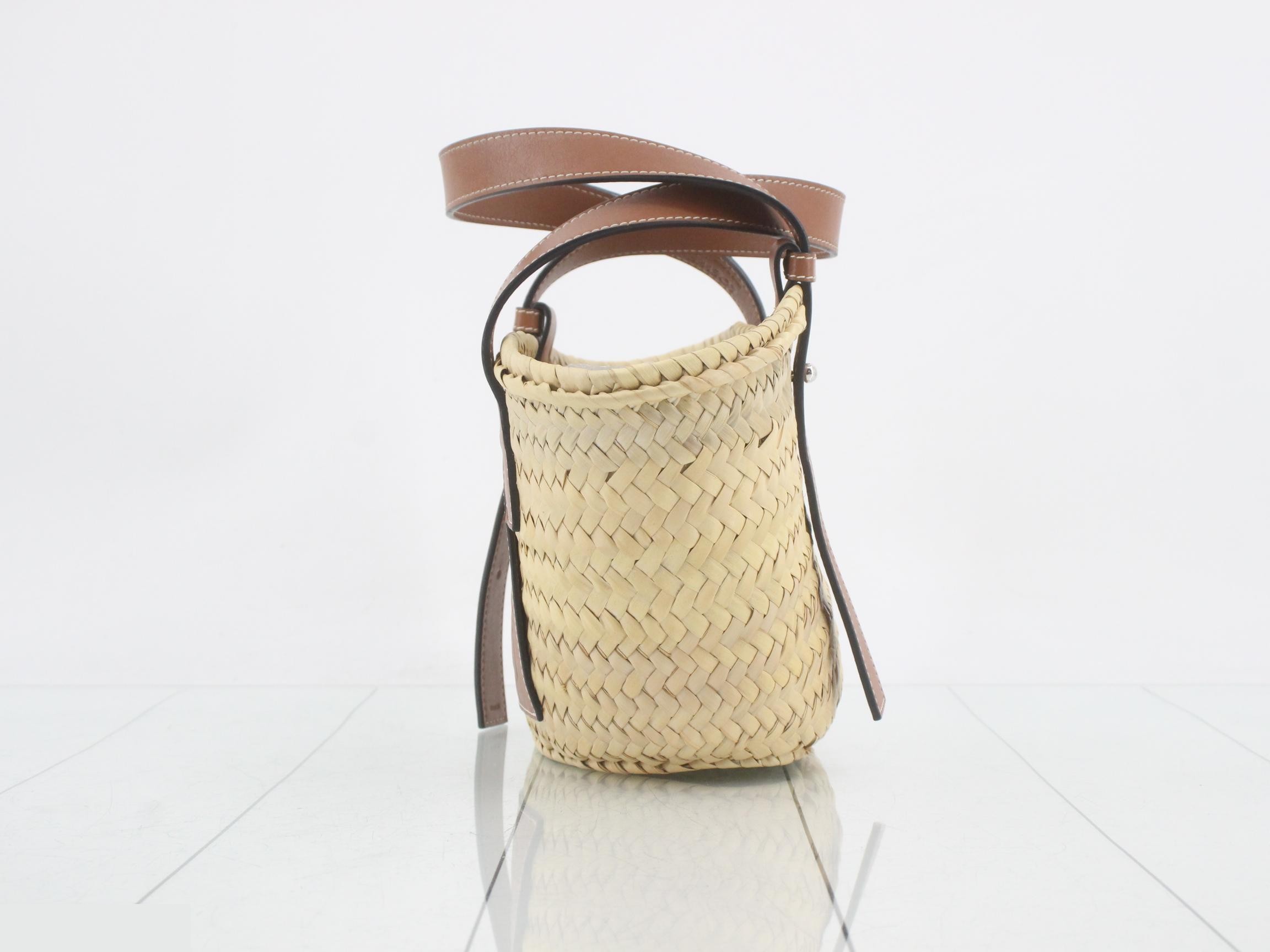327.02. S93 Basket Bag Small Anagram Tote Bag — view 3