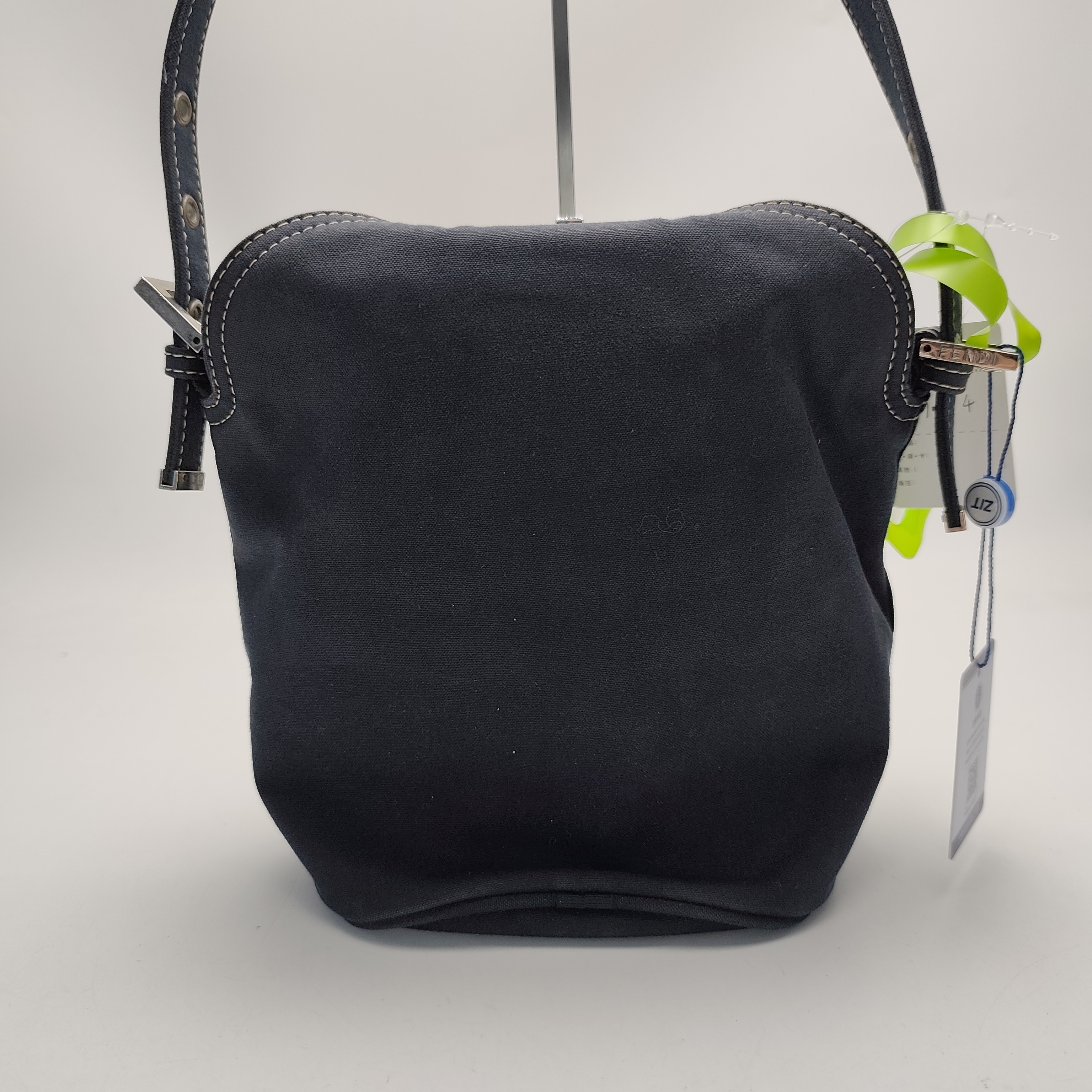 【*Shipped from: China*】FENDI Zucca Denim Handbag — view 2