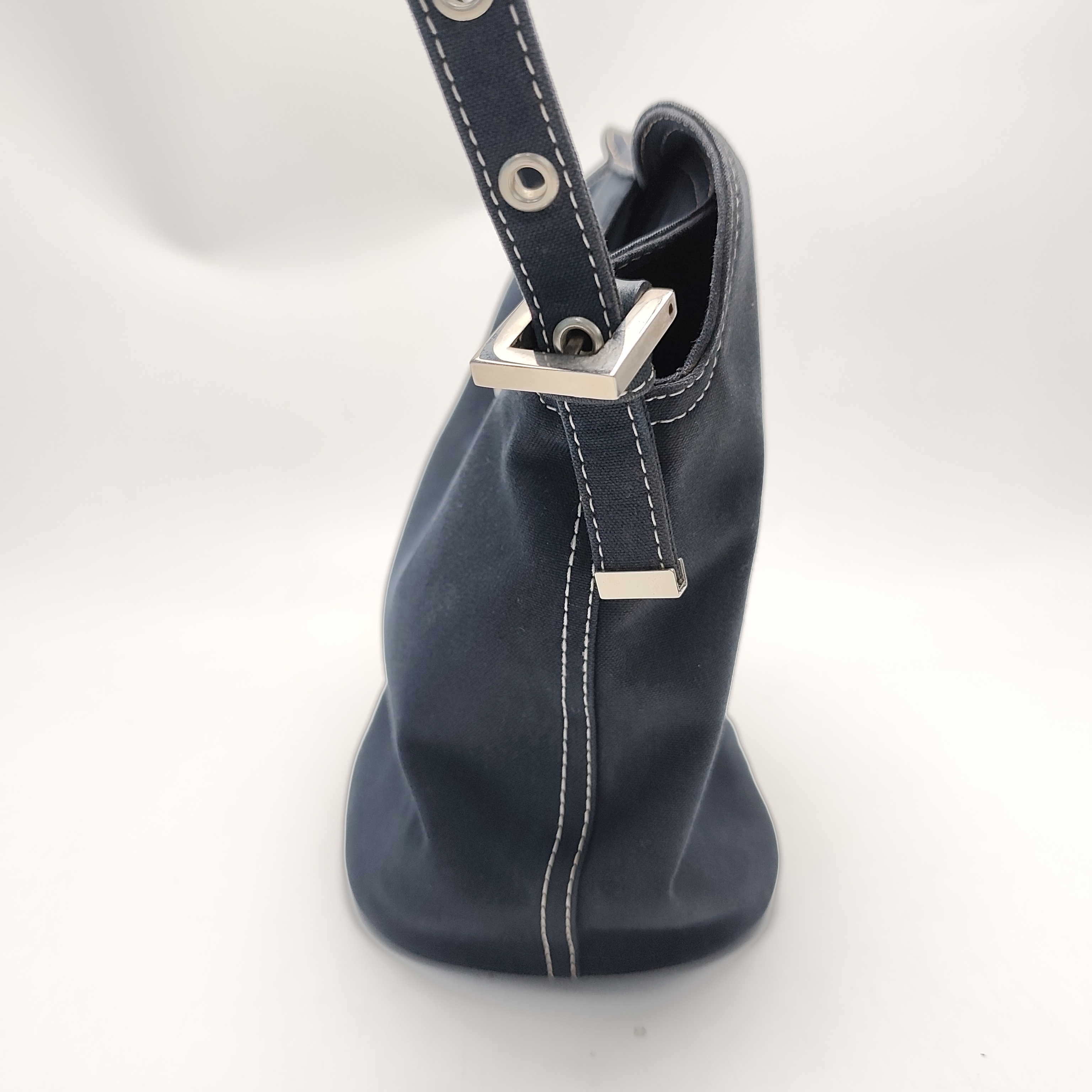 【*Shipped from: China*】FENDI Zucca Denim Handbag — view 4