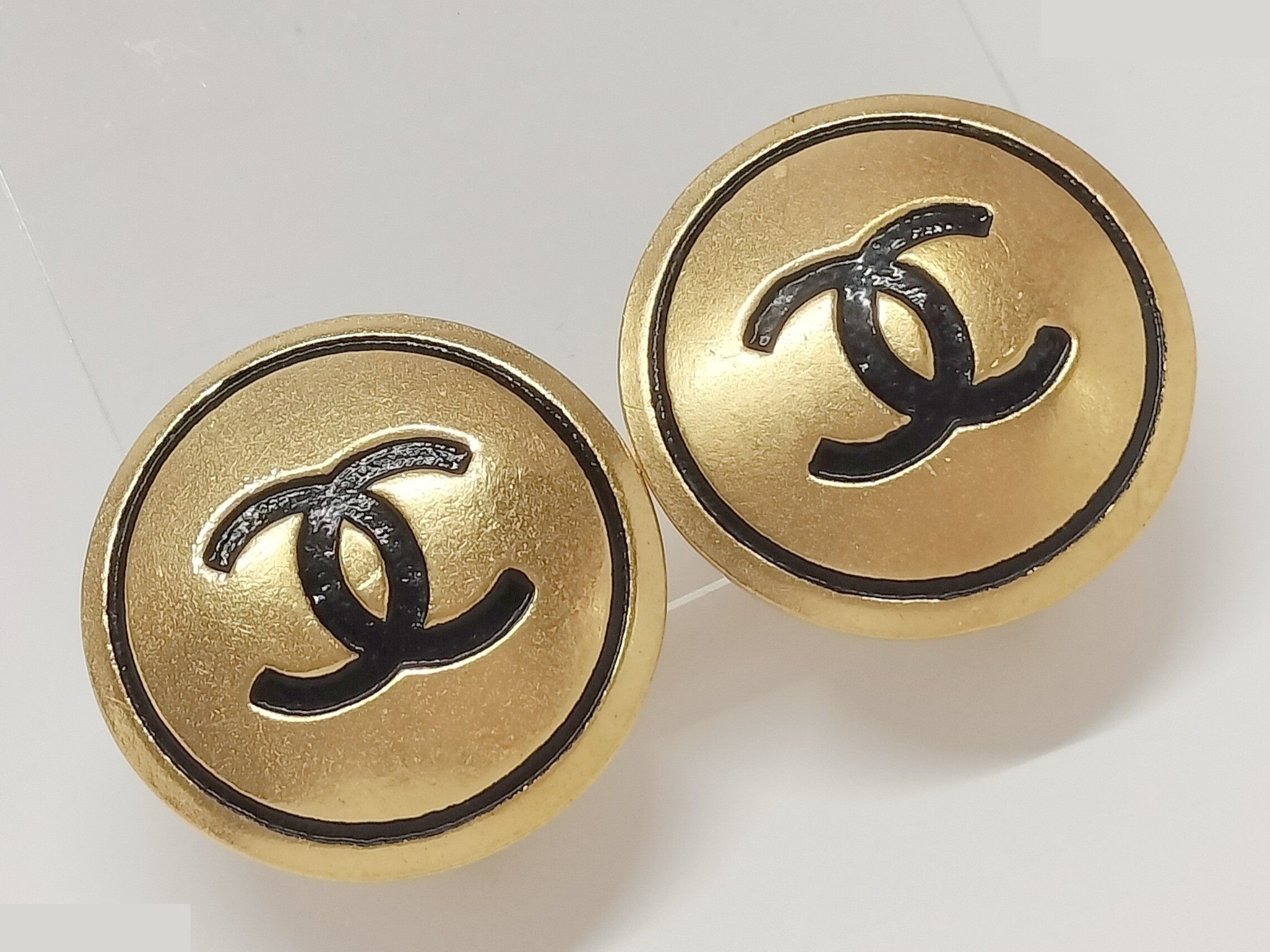 Coco black gold earrings — view 6
