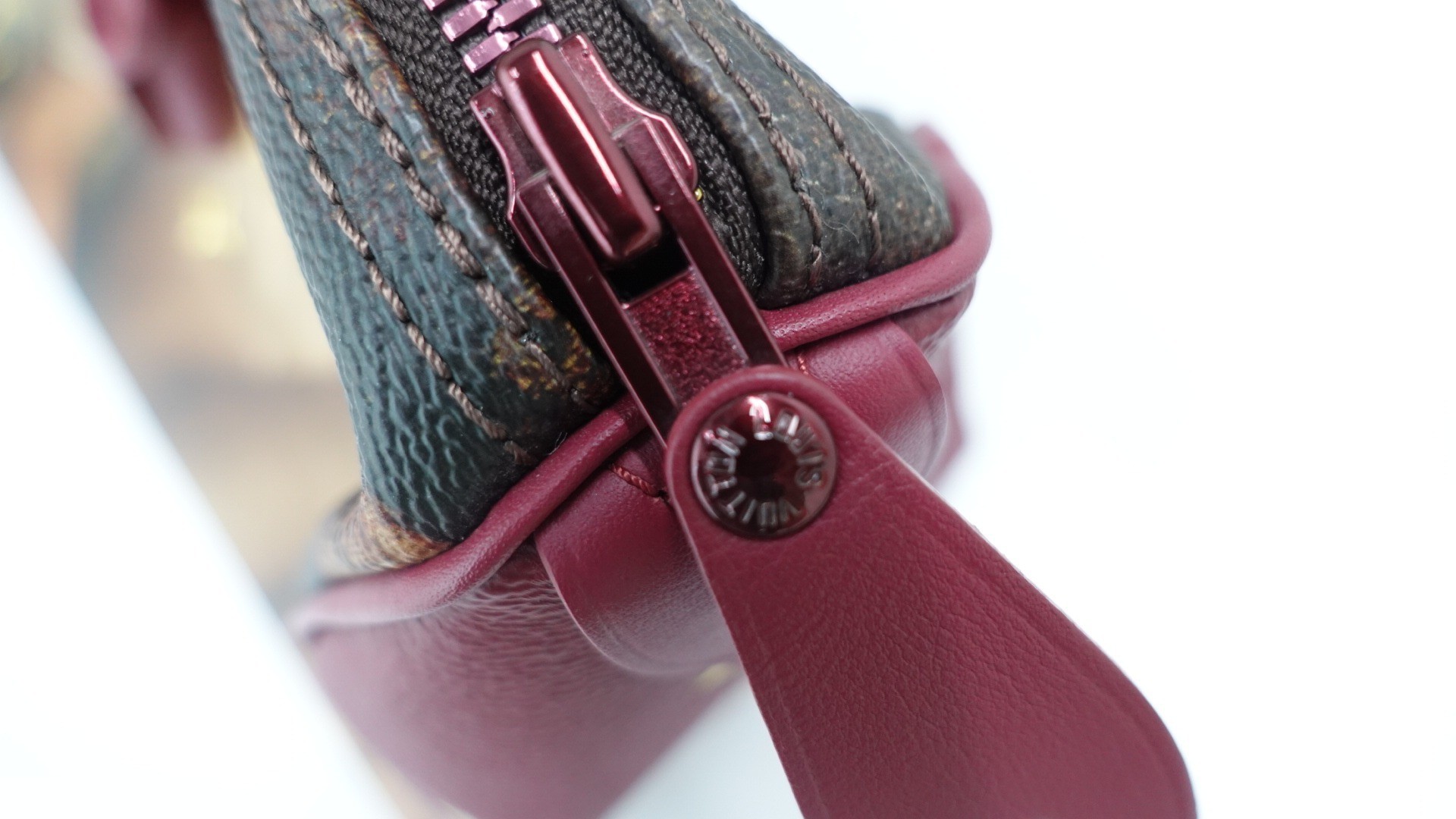 JEFF KOONS SPEEDY — view 6