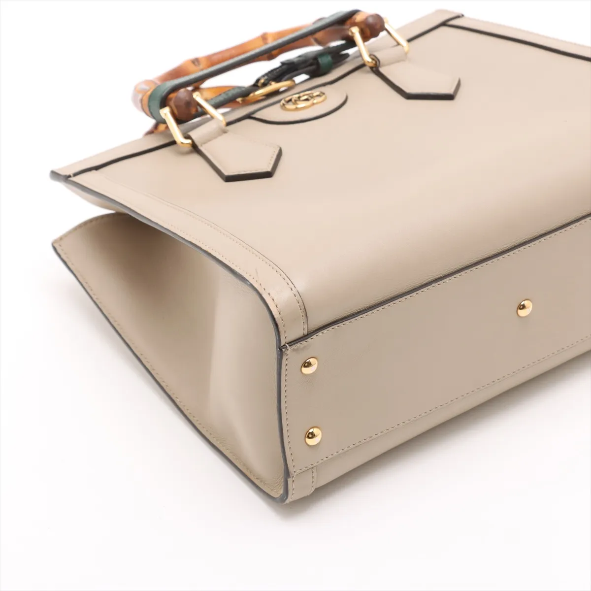Bamboo Diana Leather 2WAY Handbag Beige 660195 — view 4