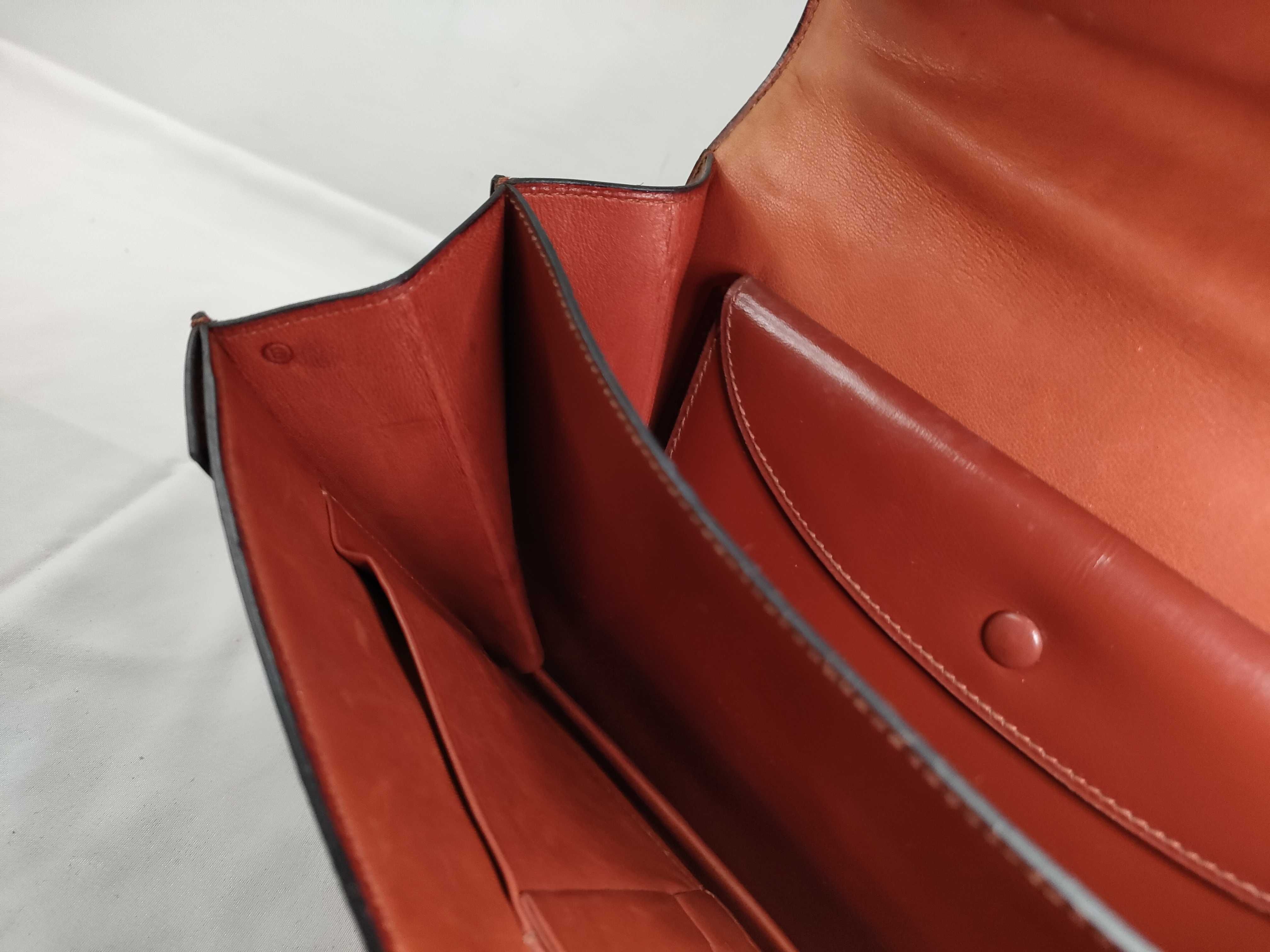 Vintage Shoulder Bag, B Stamp, Brown — view 11