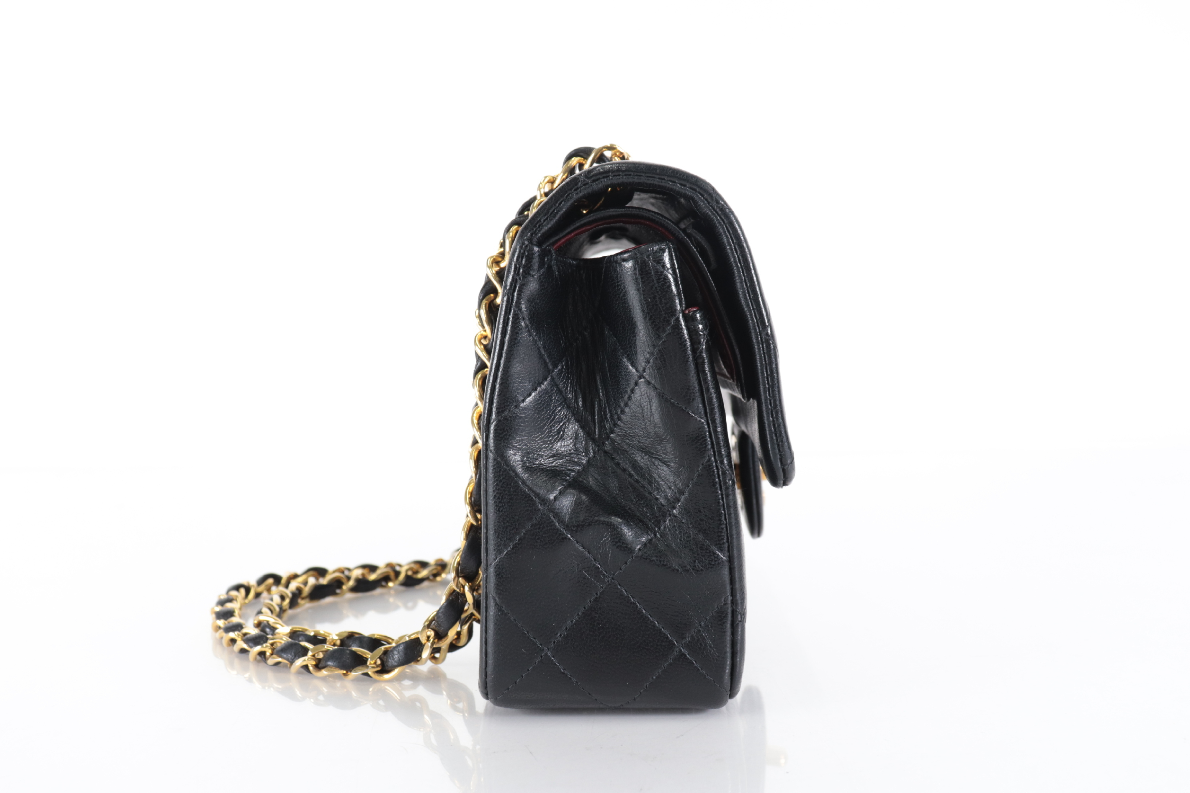 W-flap 23 Lambskin Chain Shoulder Bag (Serial No. 2) — view 4