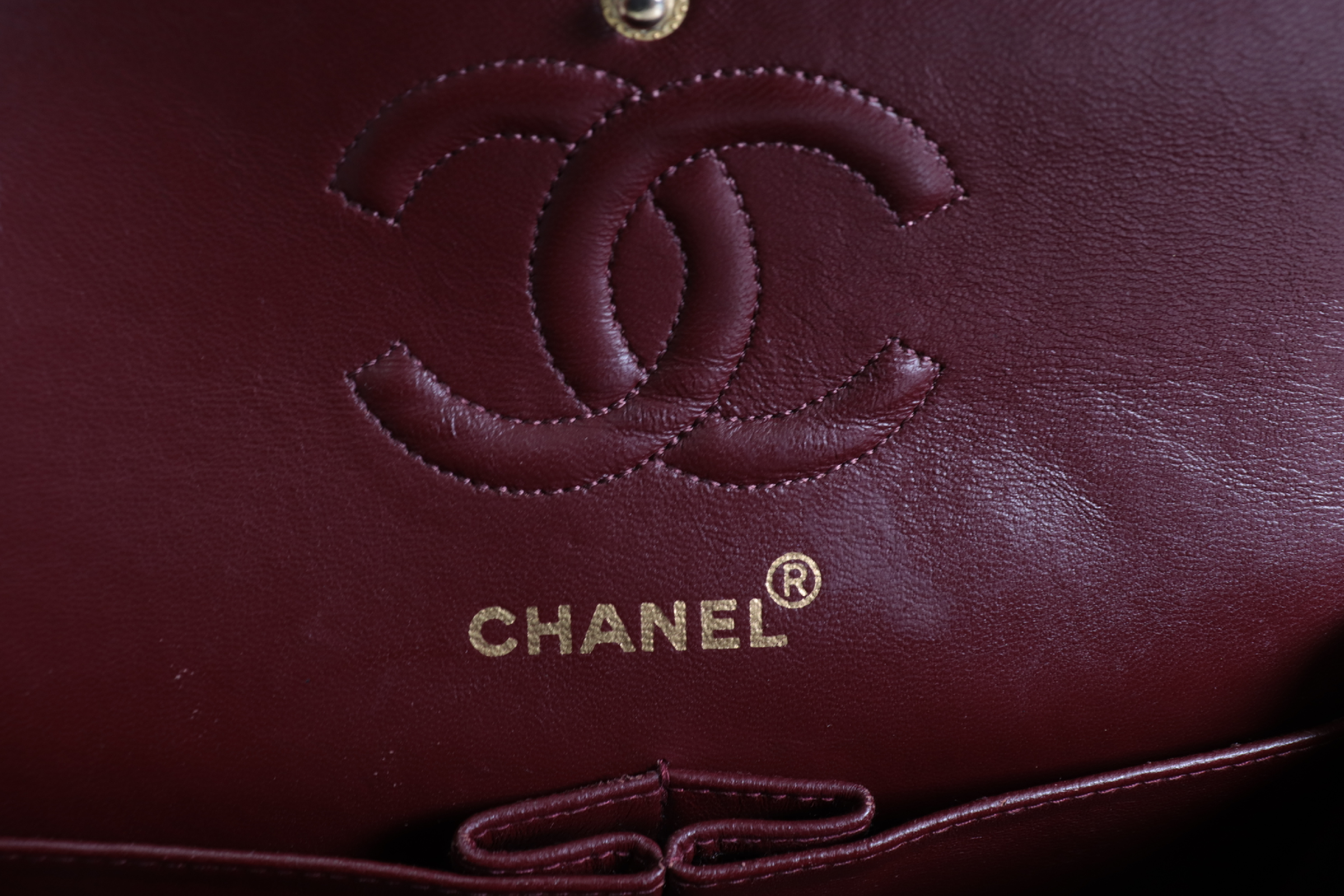 W-flap 23 Lambskin Chain Shoulder Bag (Serial No. 2) — view 8