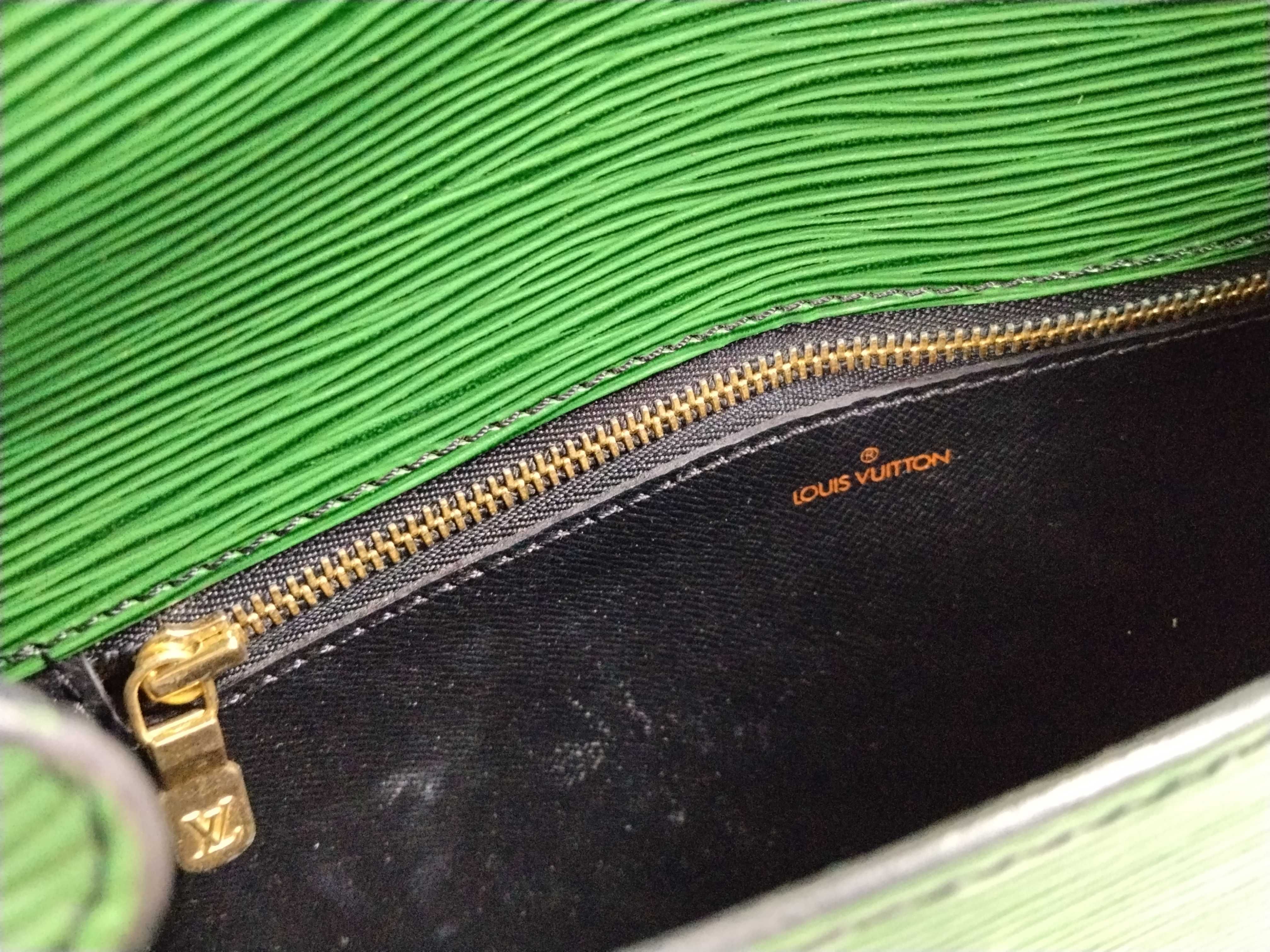 Epi Saint Cloud M52215 Shoulder Bag — view 14