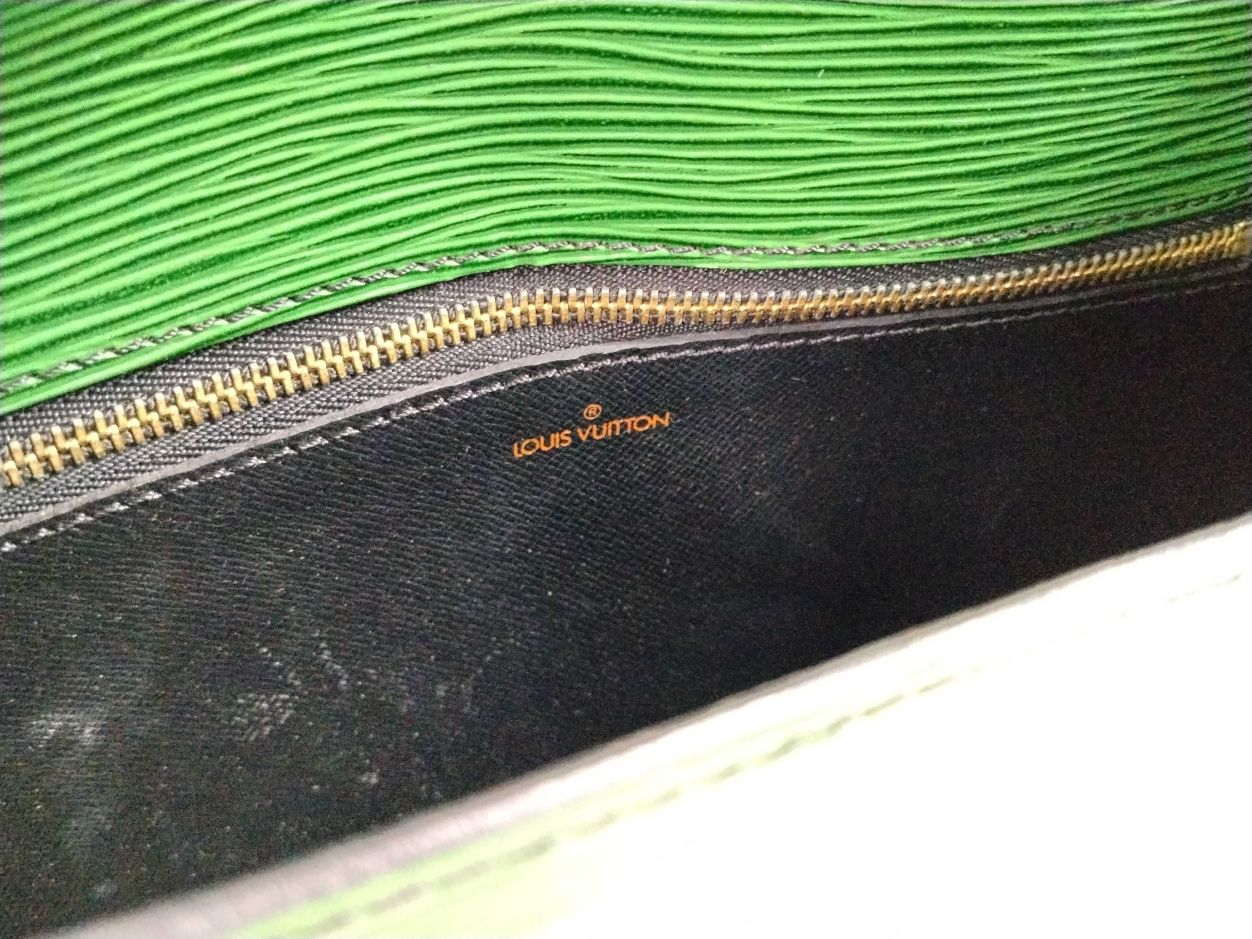Epi Saint Cloud M52215 Shoulder Bag — view 15
