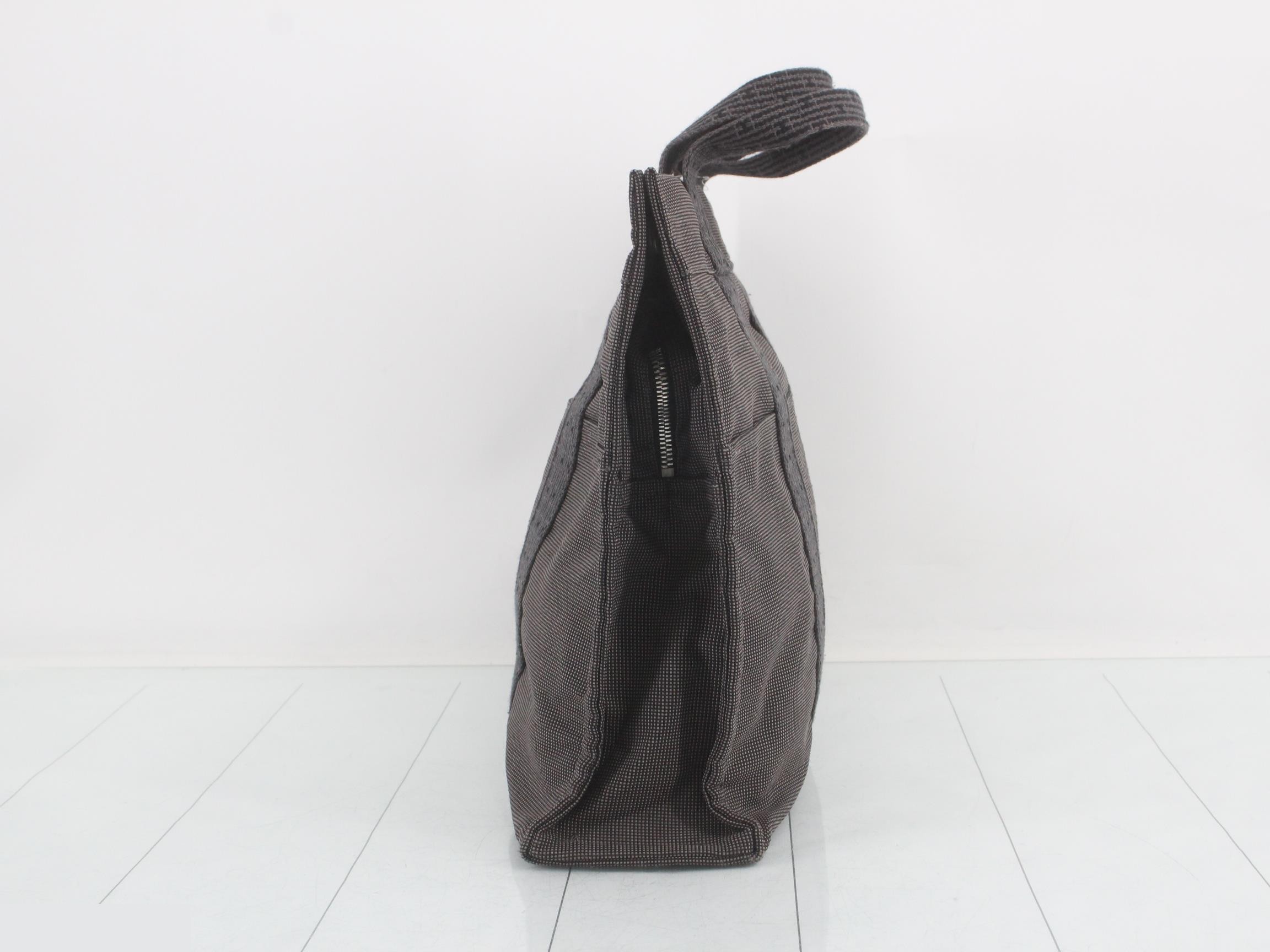 Yell line (bag) — view 3