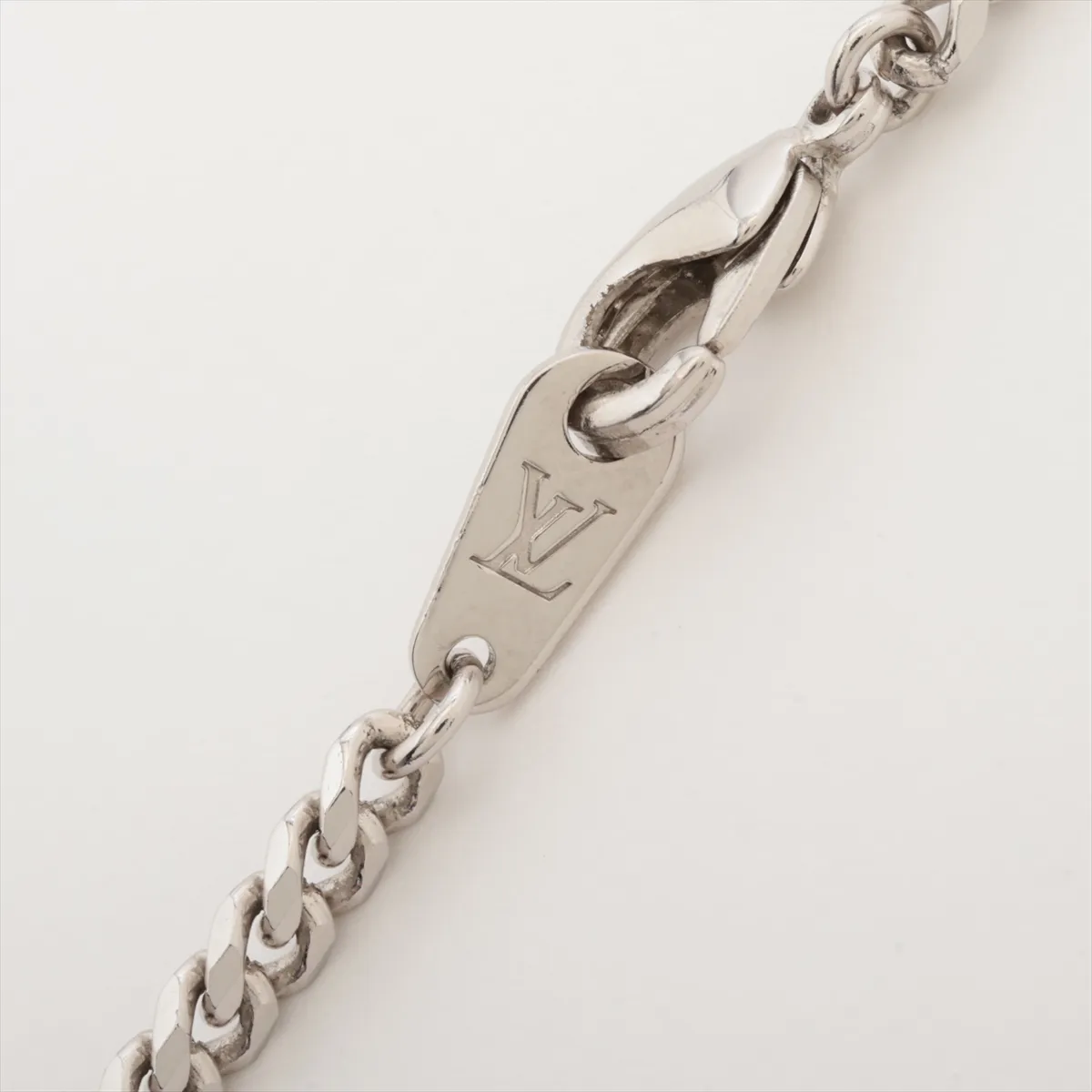 M02446 Damier Table LE4265 Necklace GP Silver — view 4
