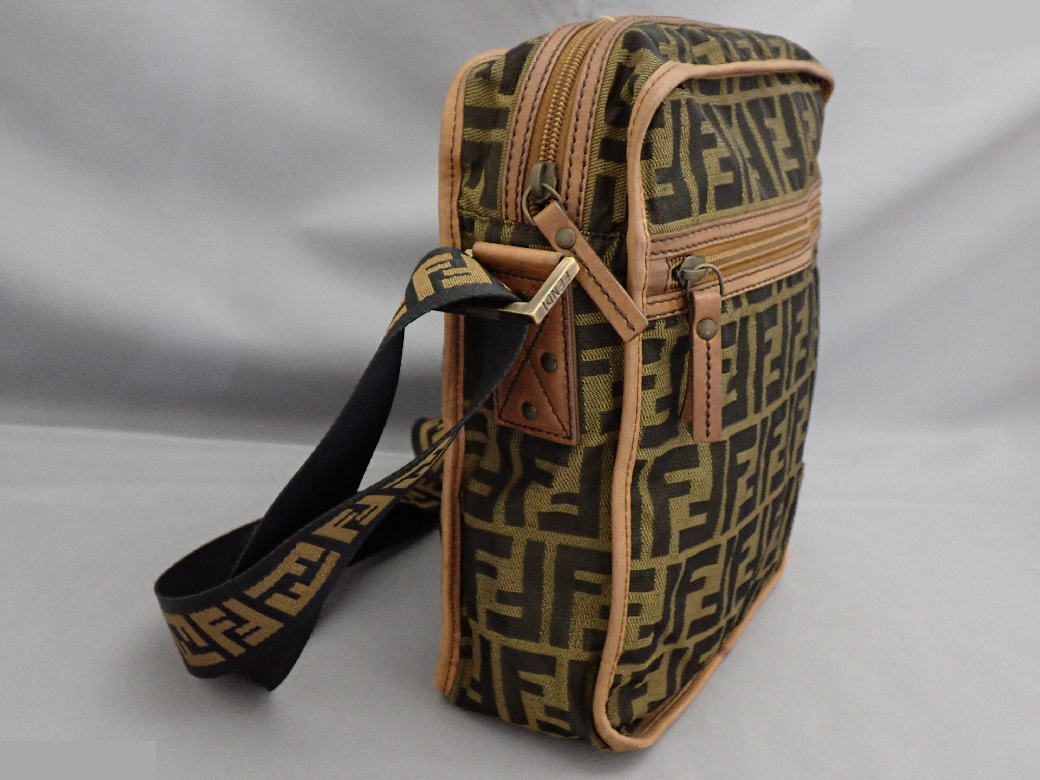 Zucca (bag) - Shoulder bag — view 4