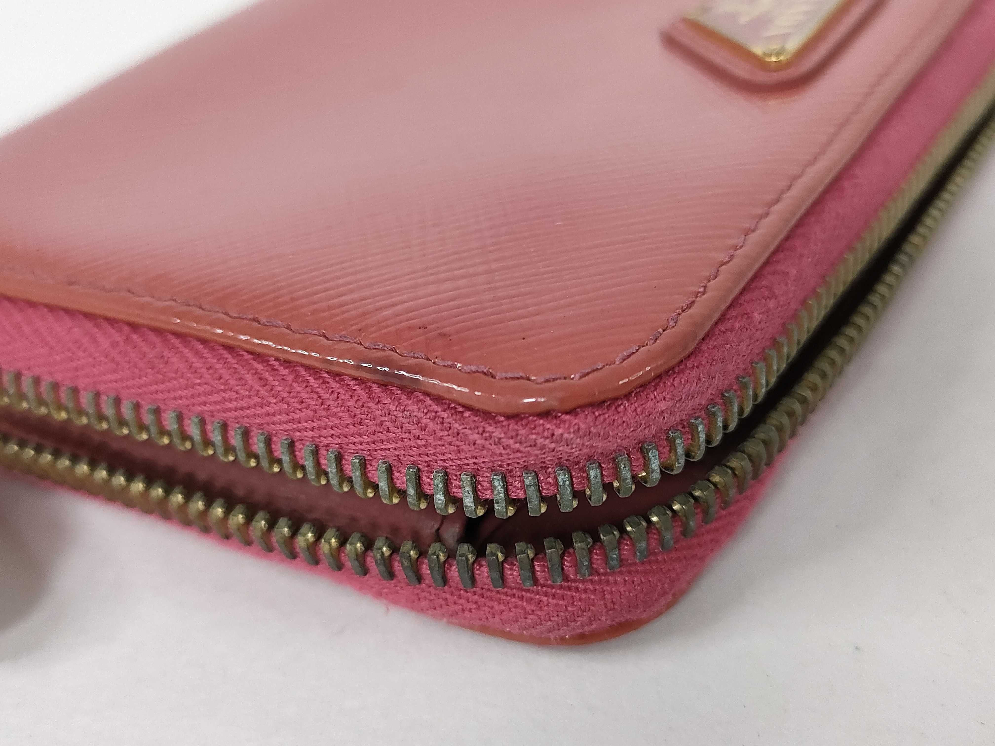wallet — view 14