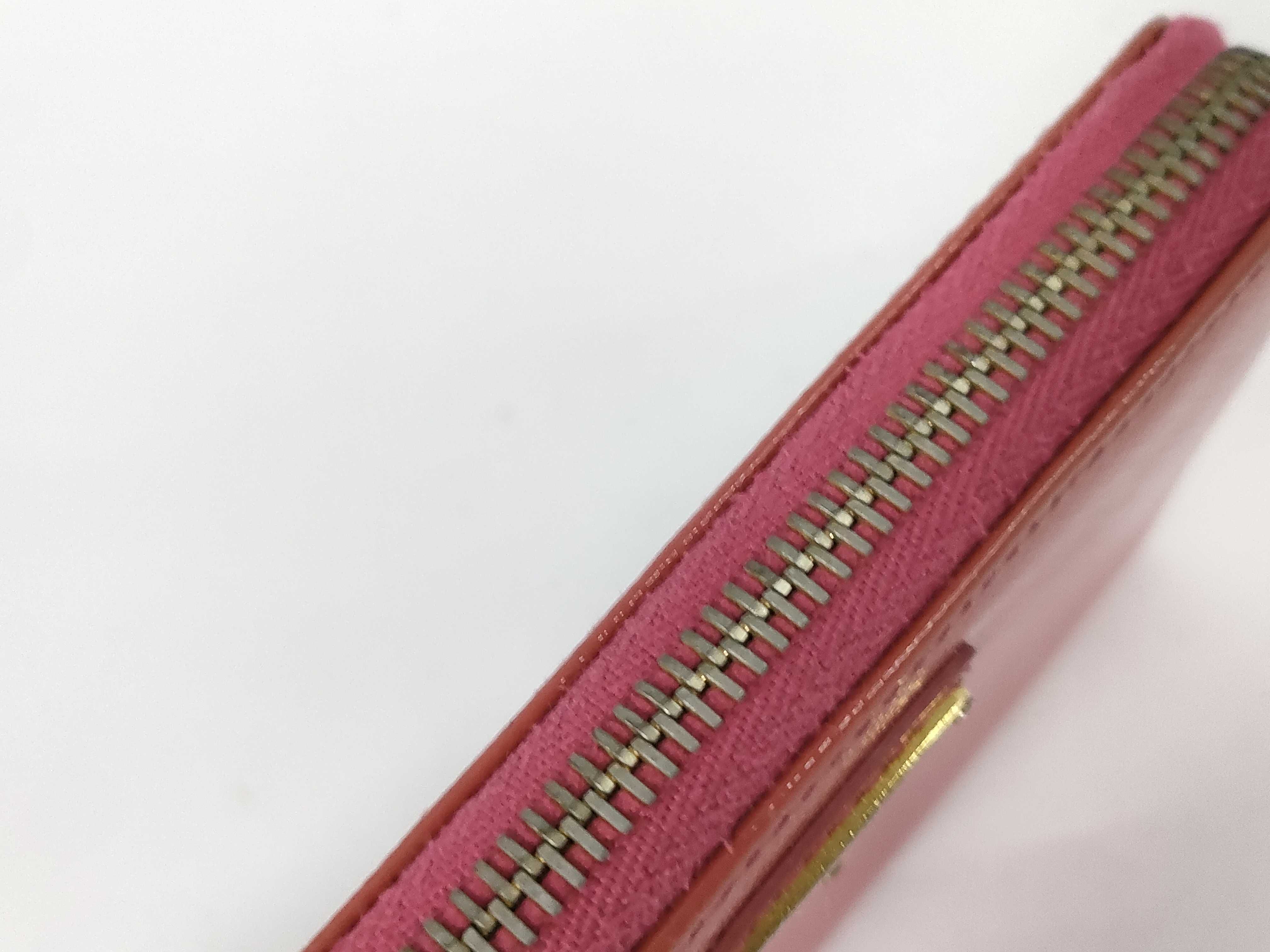 wallet — view 7