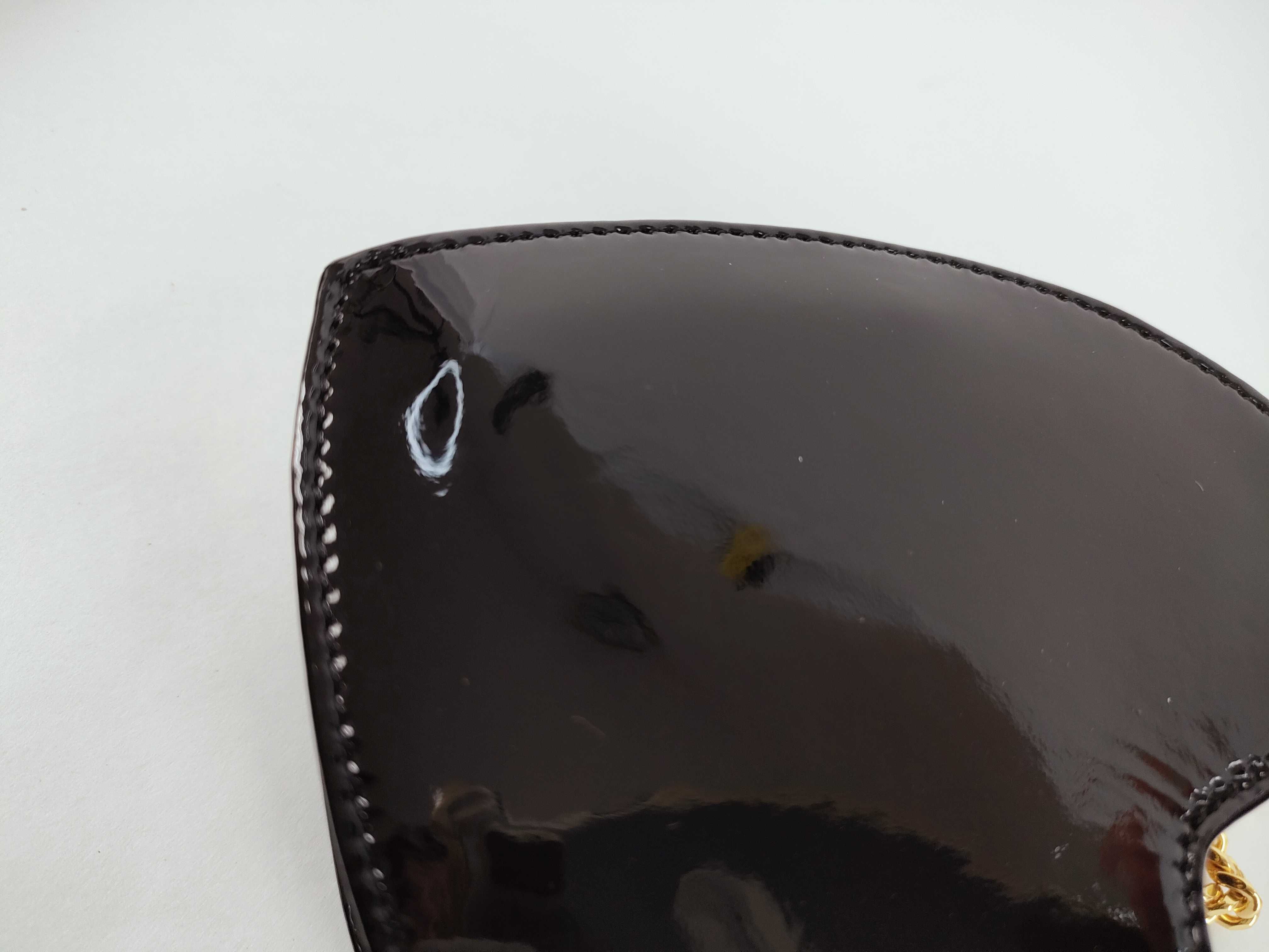 Enamel Heart-Shaped Chain Shoulder Bag — view 12