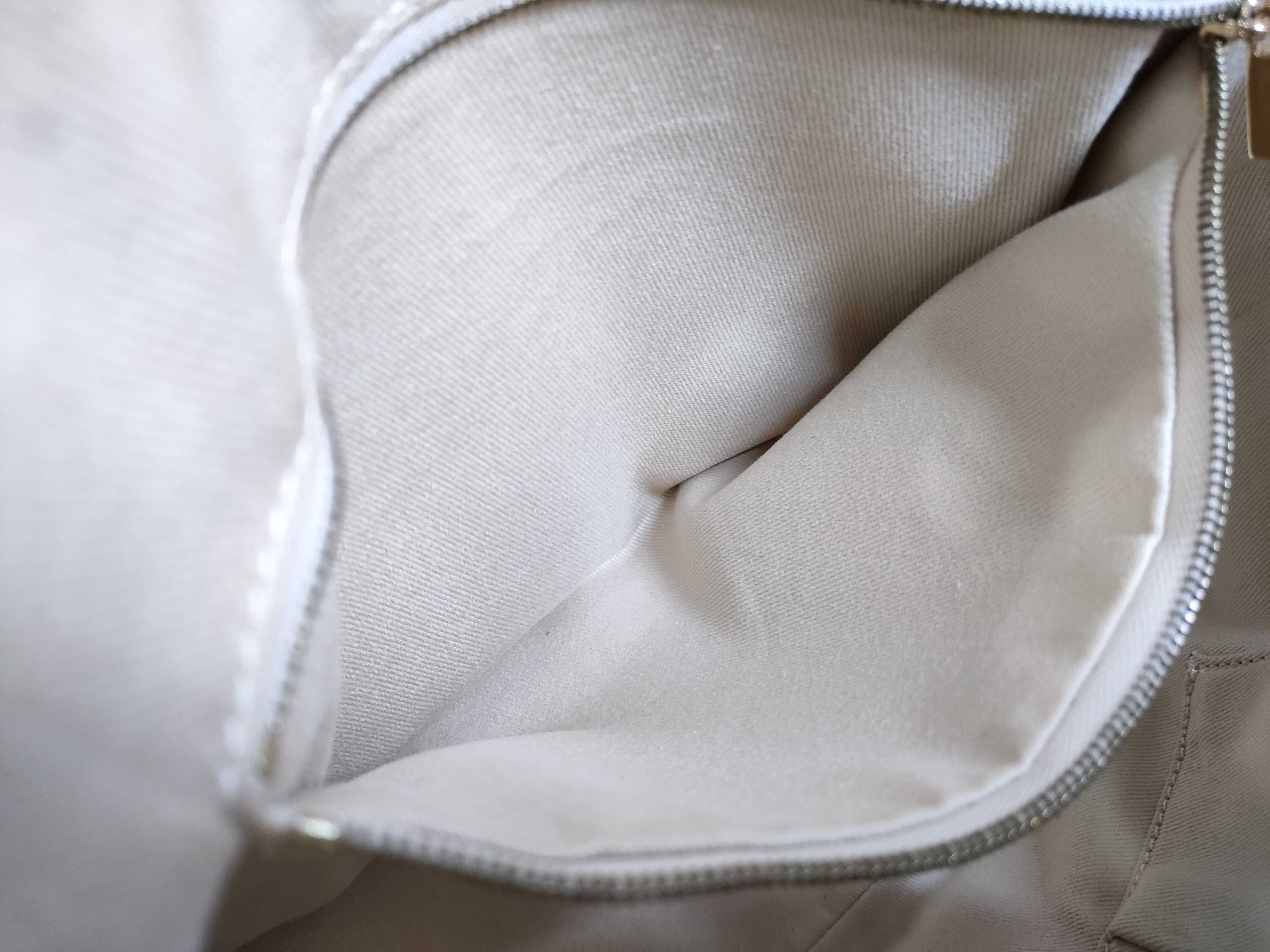 One-Shoulder White Handbag — view 10
