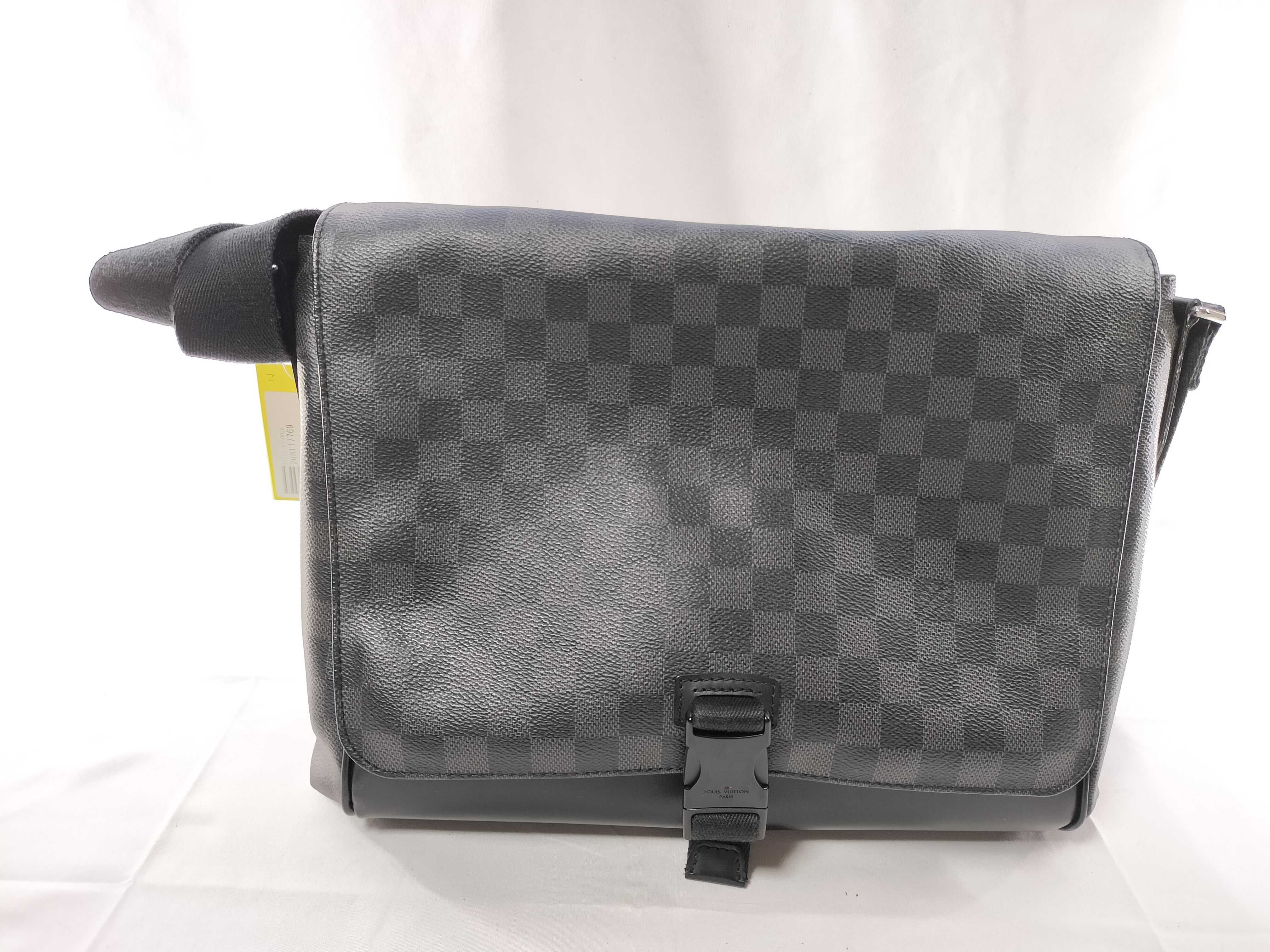 Damier Graphite N41457 Messenger PM Shoulder Bag