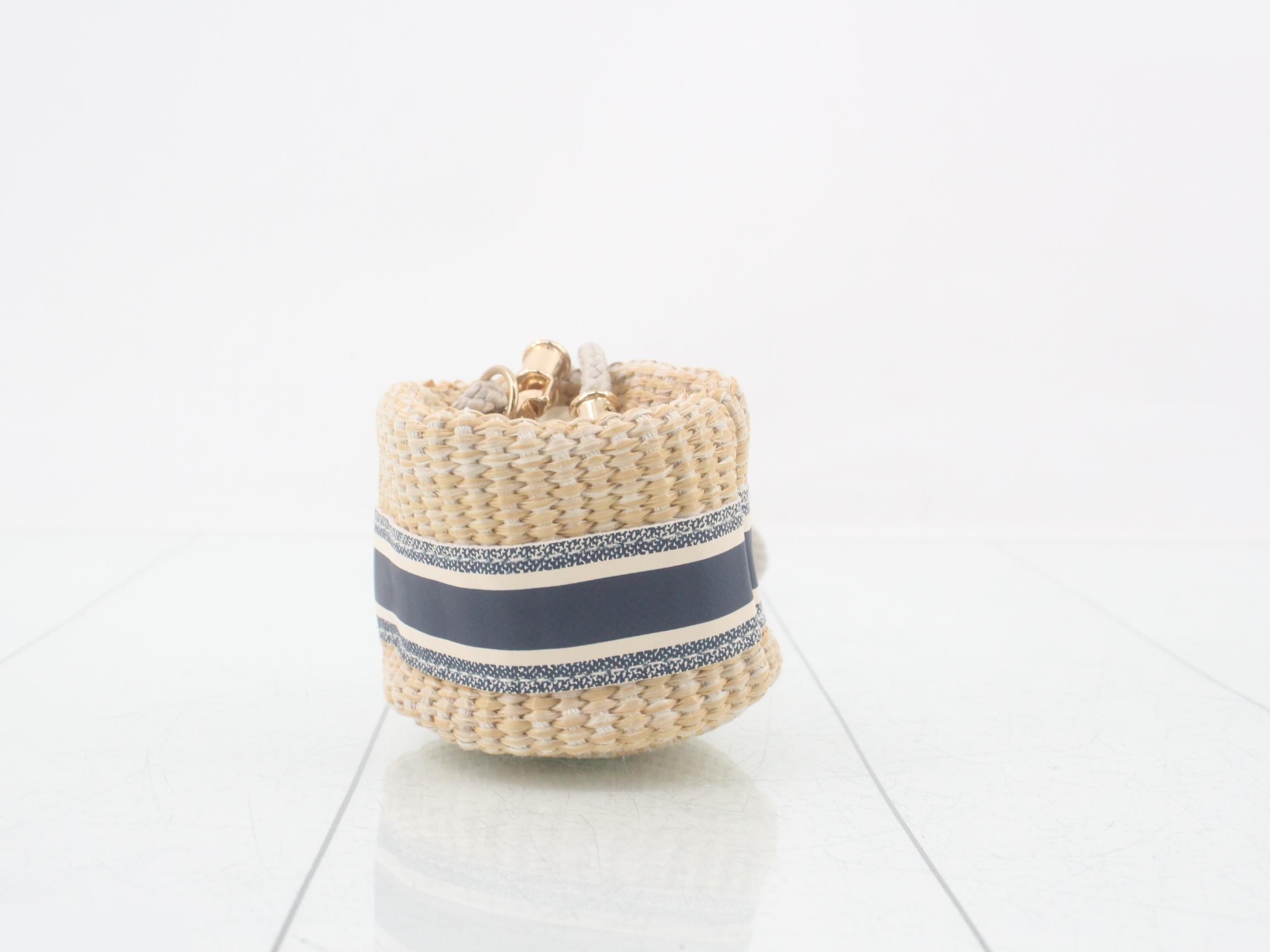 Pouch, unused — view 2