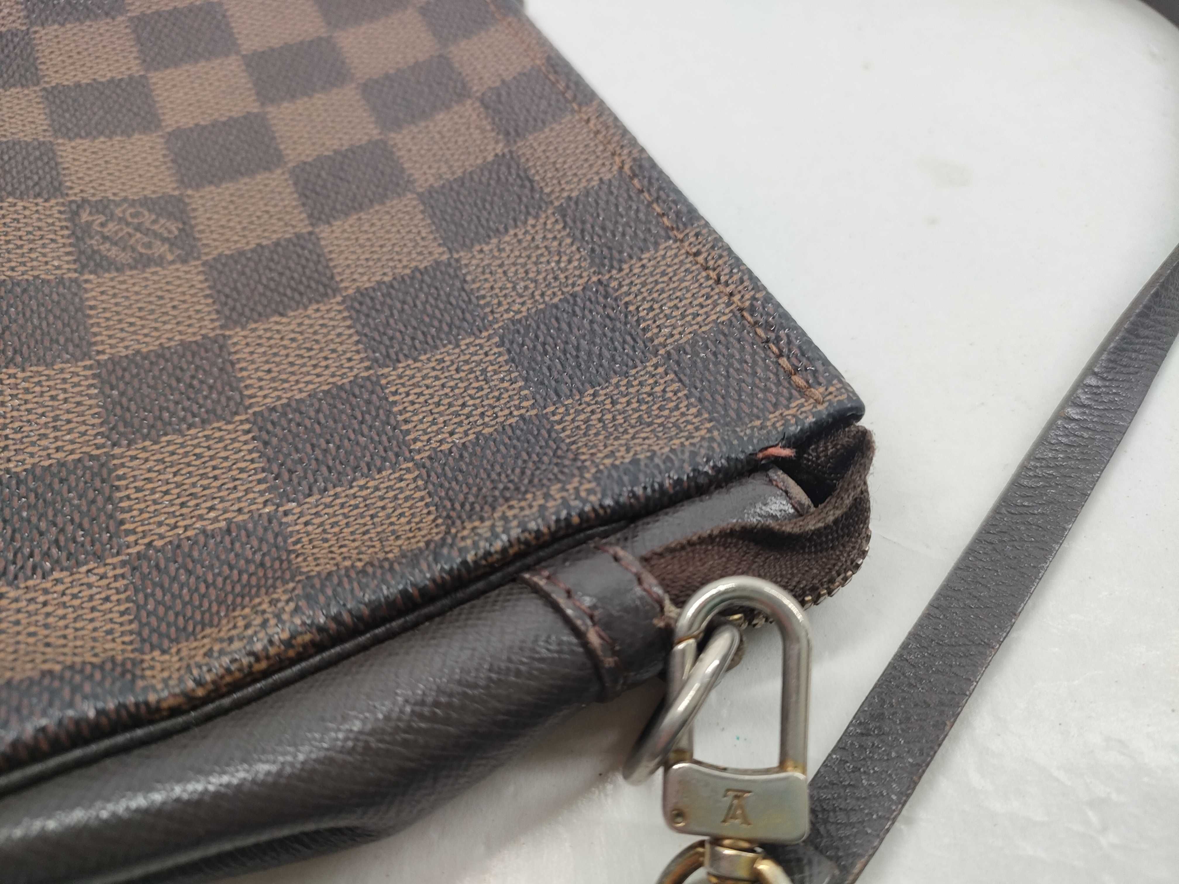 Damier Trouse Makeup Pouch N51982 (Slightly worn, but not visible) — view 10