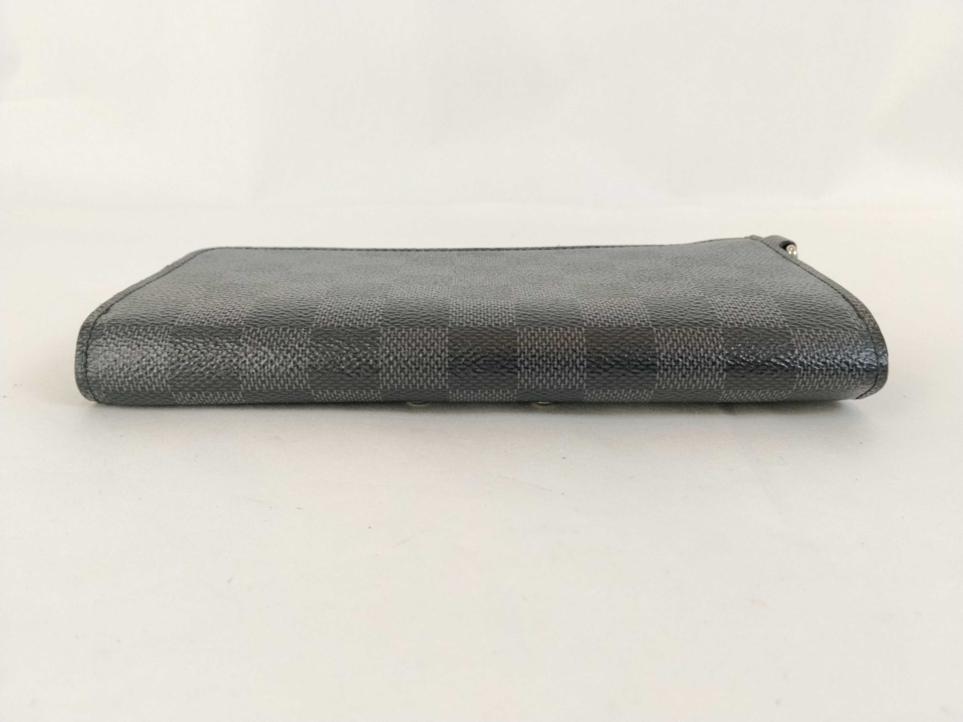 Damier Graphite Pattern Bifold Wallet — view 4