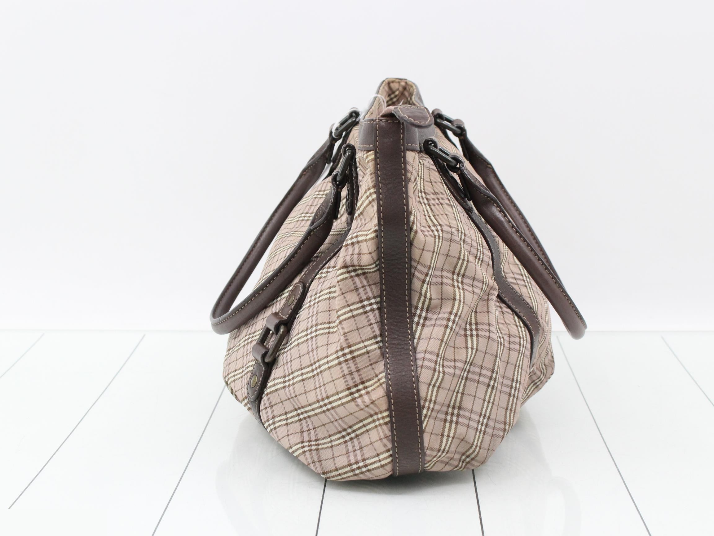 handbag — view 3