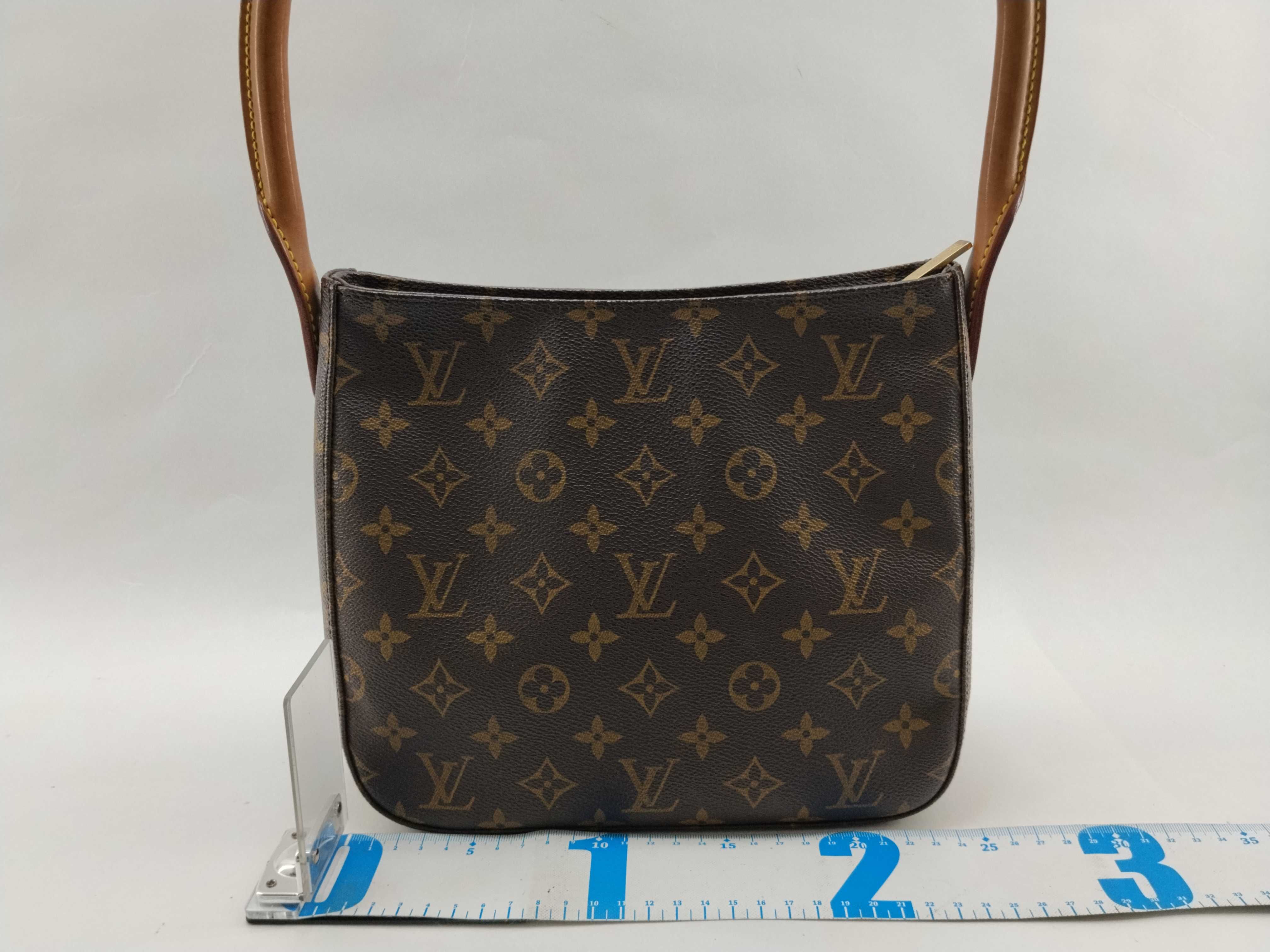 Monogram Looping MM M51146 Shoulder Bag — view 2