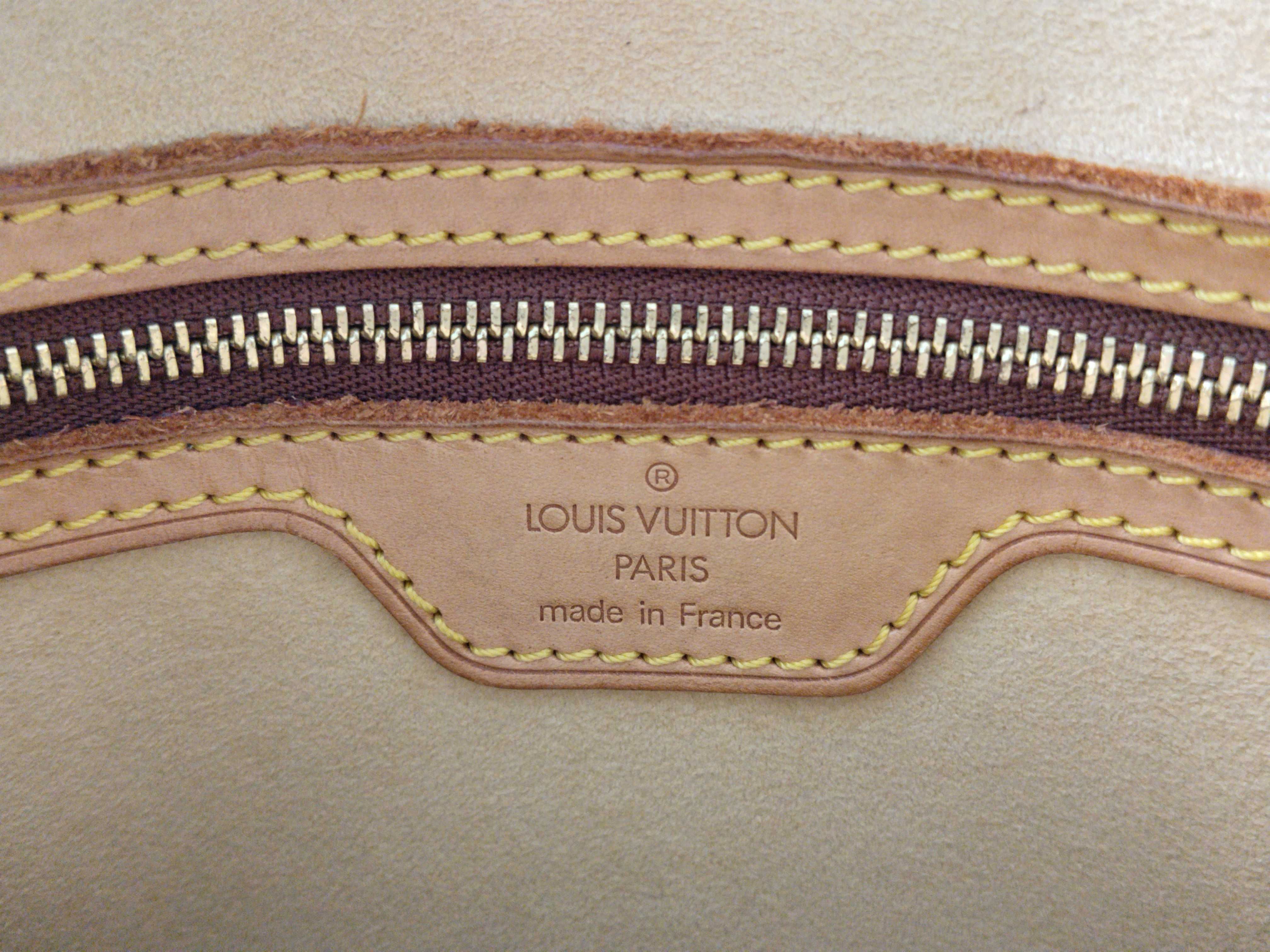 Monogram Looping MM M51146 Shoulder Bag — view 12