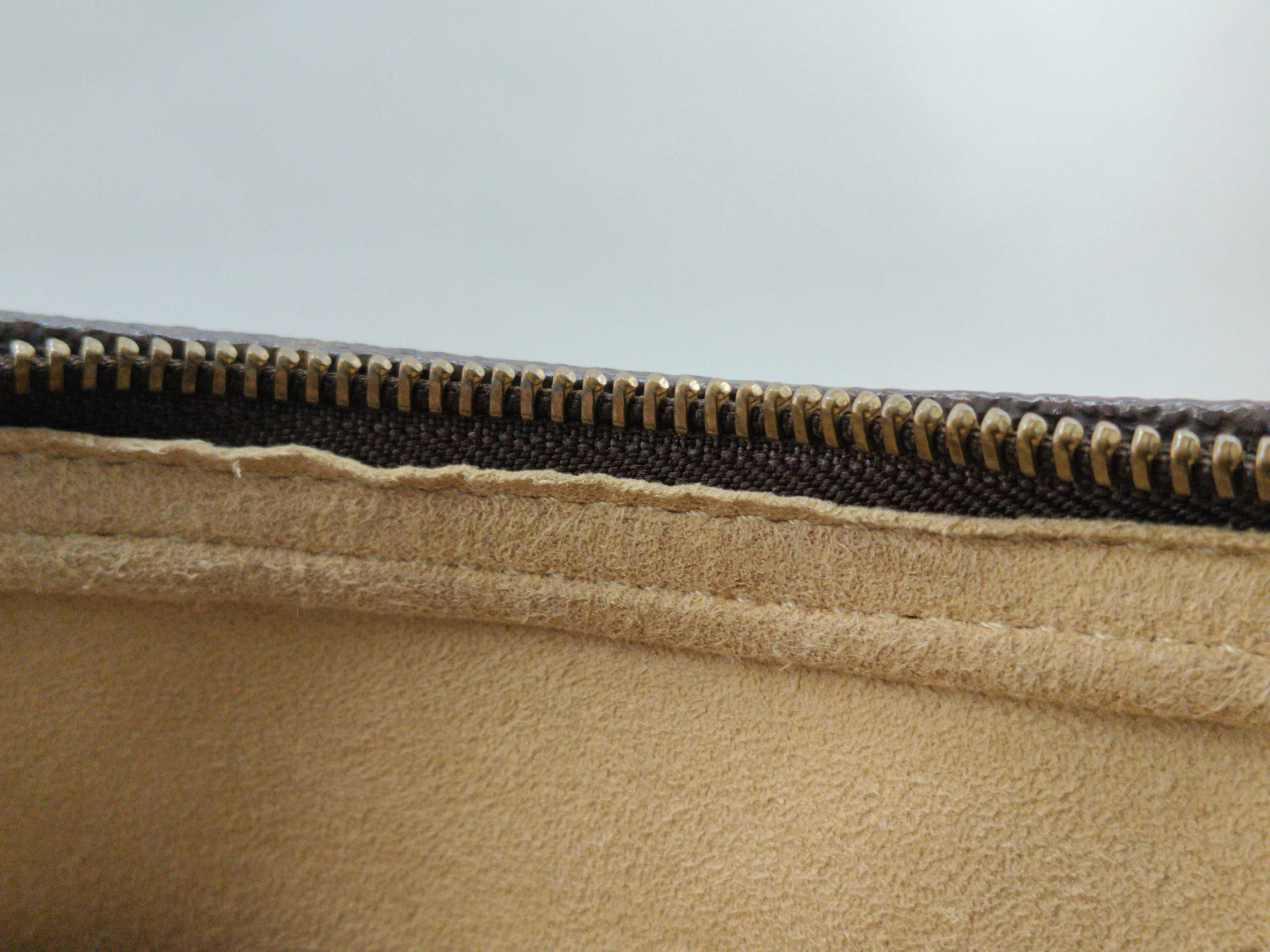 Monogram Looping MM M51146 Shoulder Bag — view 14