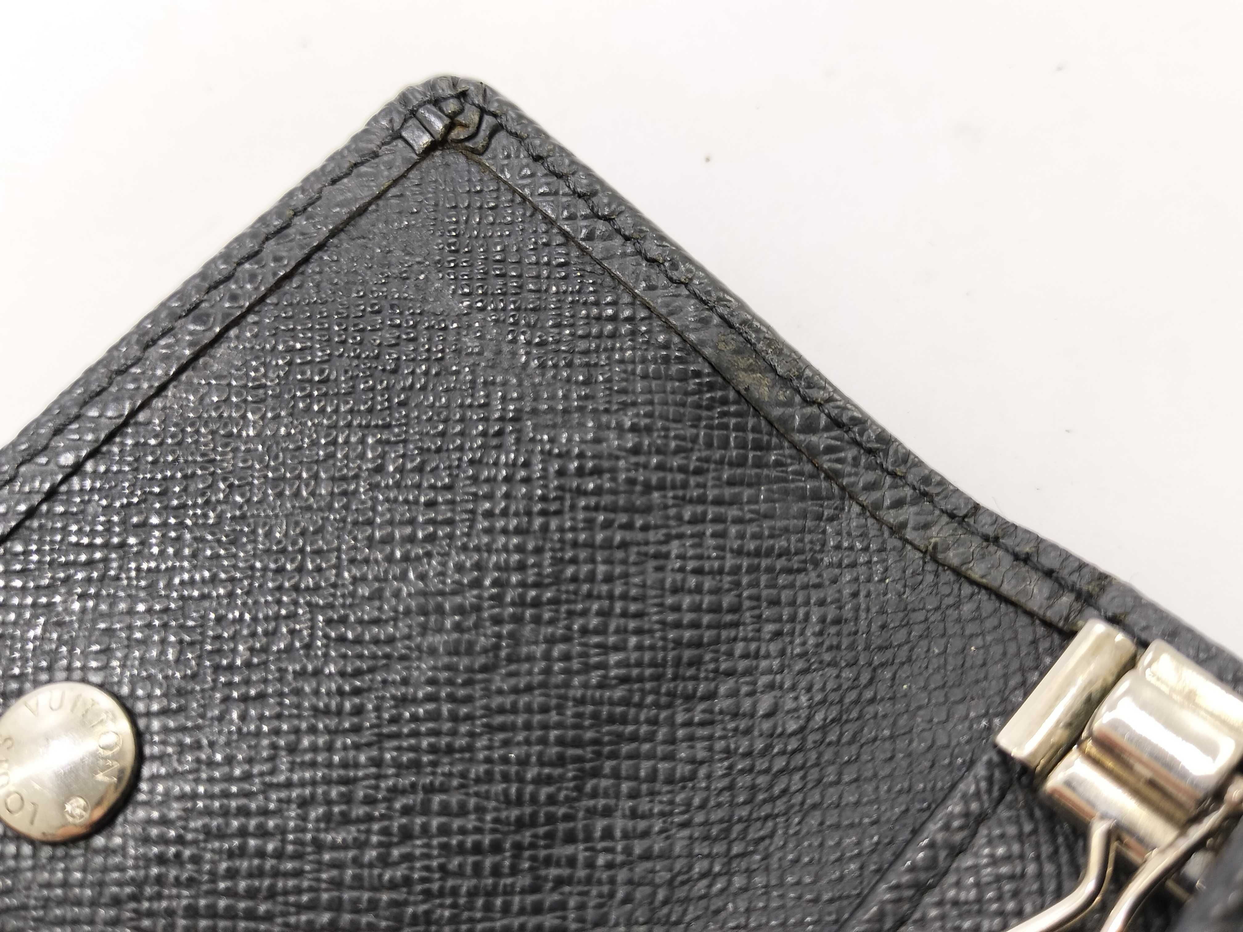 Taiga Multicle 6 Black Key Case/Key Chain — view 11