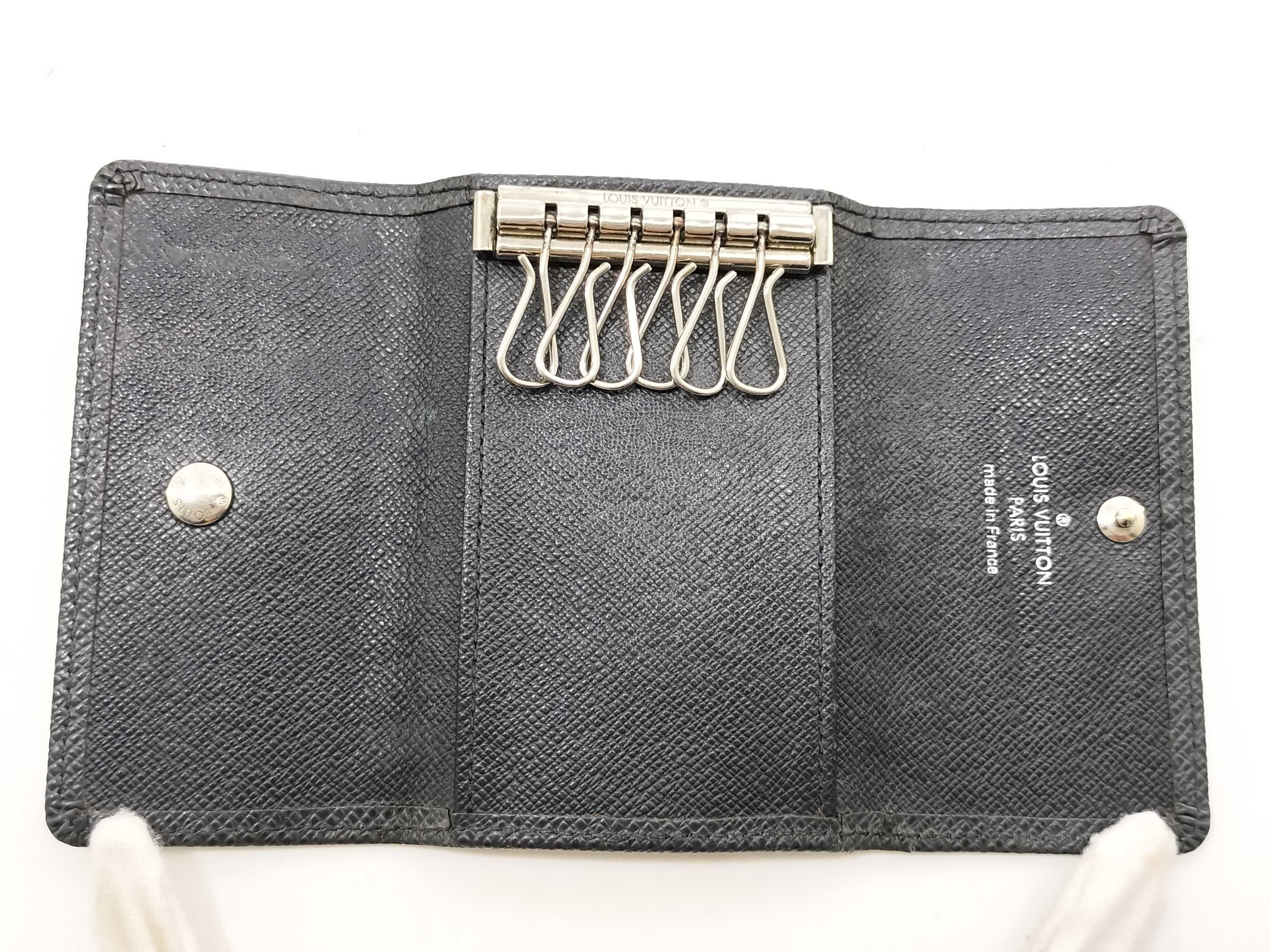 Taiga Multicle 6 Black Key Case/Key Chain — view 8