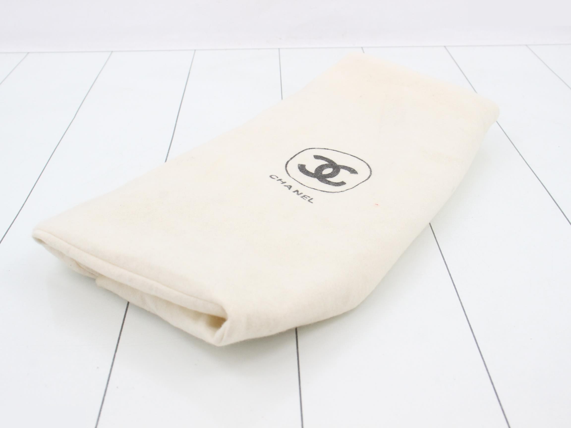 Matelassé (bag) - Shoulder bag - Large Matelassé — view 7