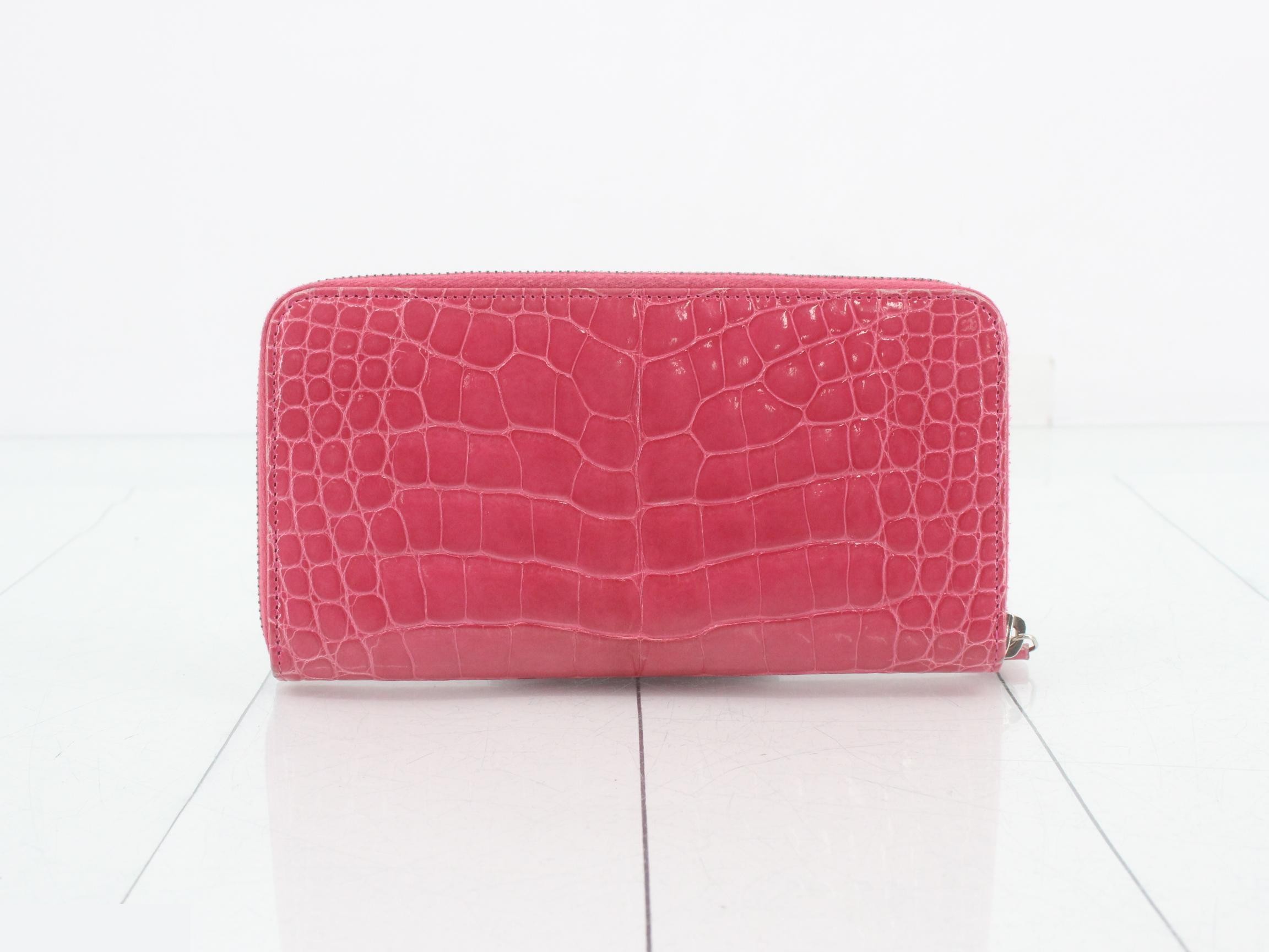 Crocodile long wallet, item number 19. — view 2
