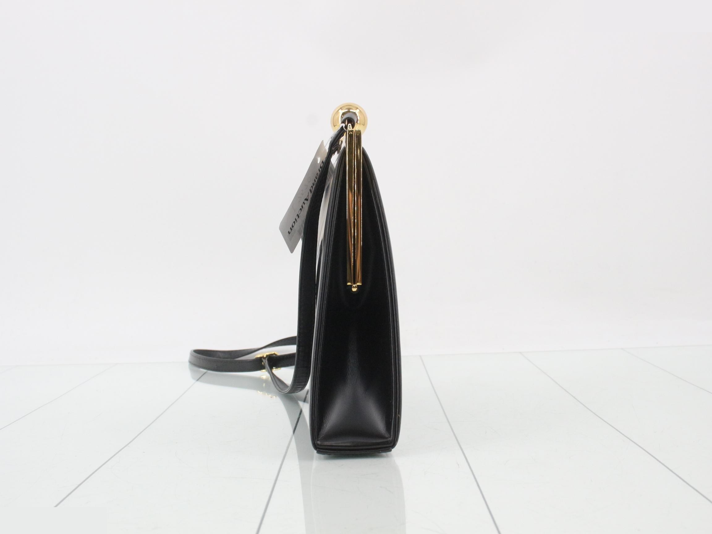 Leather shoulder bag, black — view 4