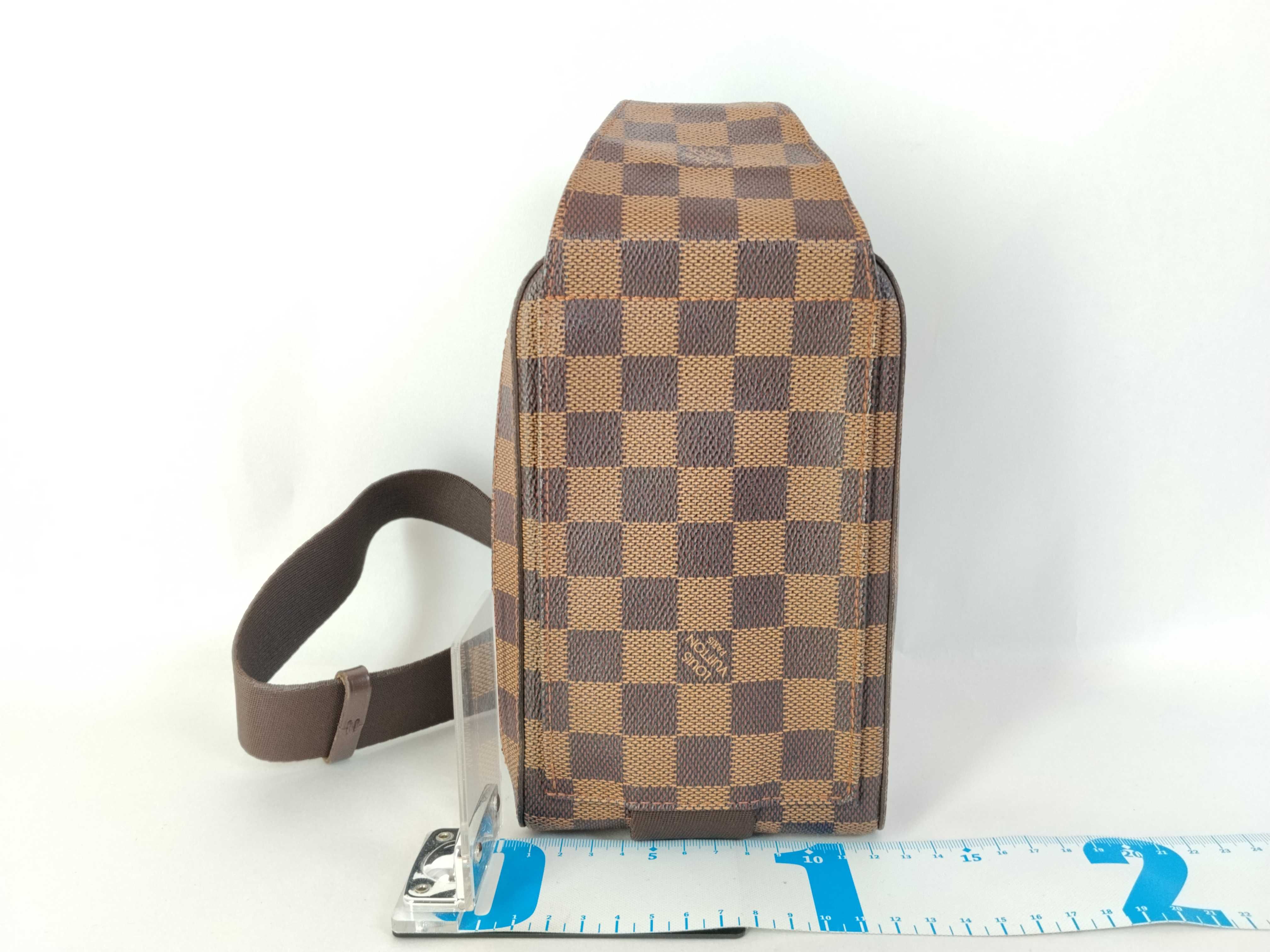 Damier Louis Vuitton Geronimos Shoulder Bag Damier Shoulder Bag — view 2